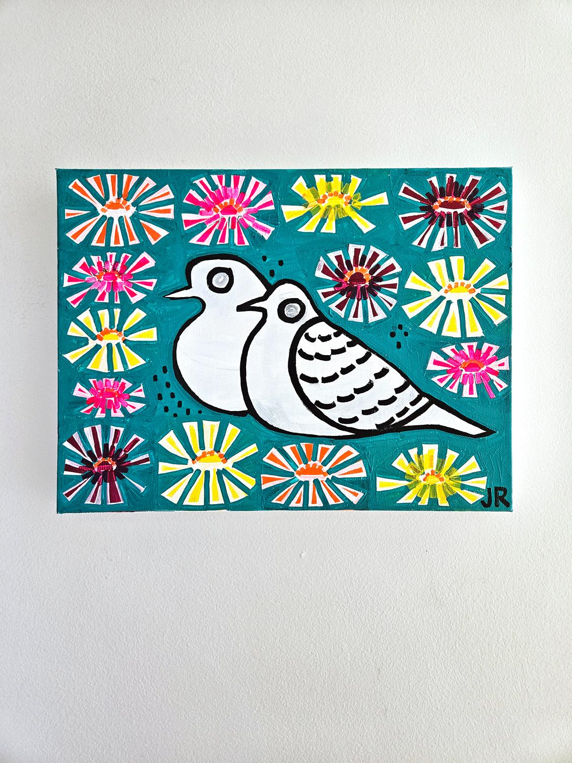 <p>Comentarios de la artista<br />Una familia de palomas anida en el tejado del porche de la vecina de la artista Jessica JH Roller. Sus polluelos deambulan a menudo hasta la valla de Jessica, donde descansan y se posan entre sus zinnias. Esta obra