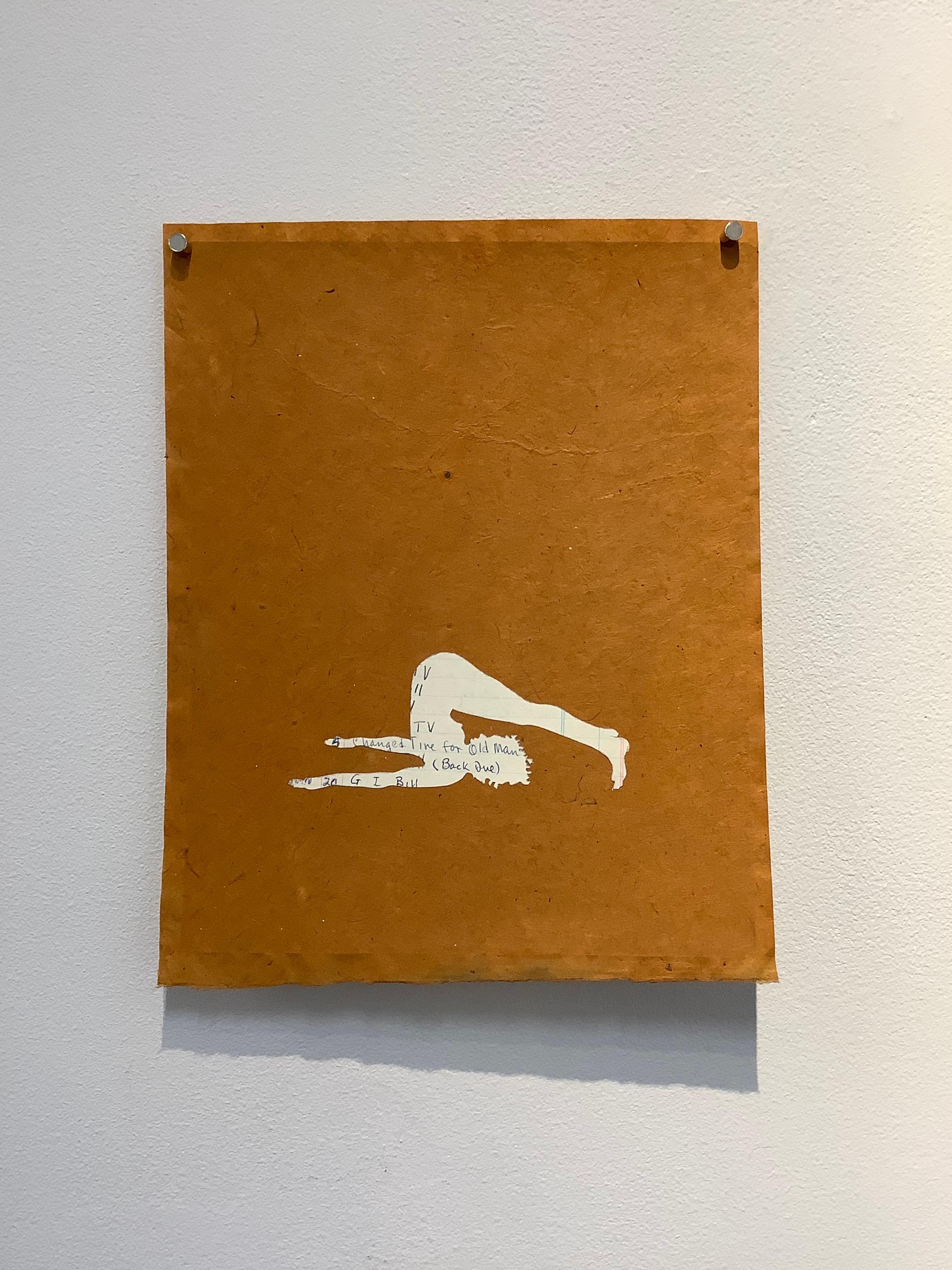 Sin título 14, Collage de papel, Figura femenina, Postura de yoga, Papel Ledger, Siena Brown - Mixed Media Art Contemporáneo de Jessica Maffia