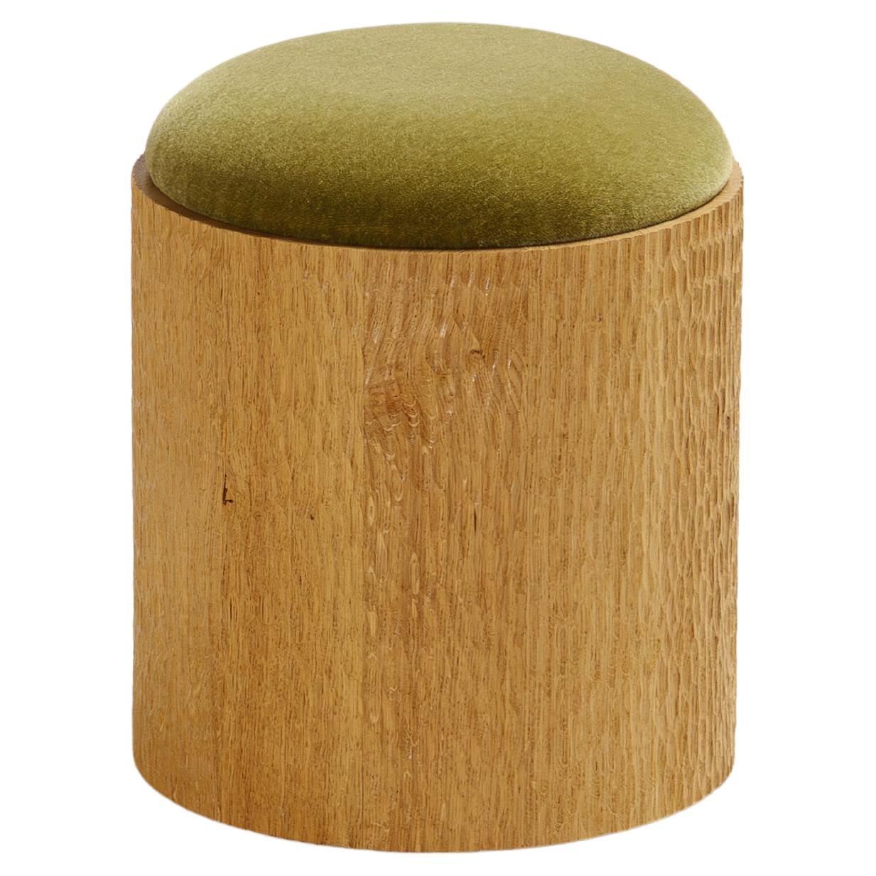 Taburete Jessie de Proisy Studio. Tejido de mohair de lujo.