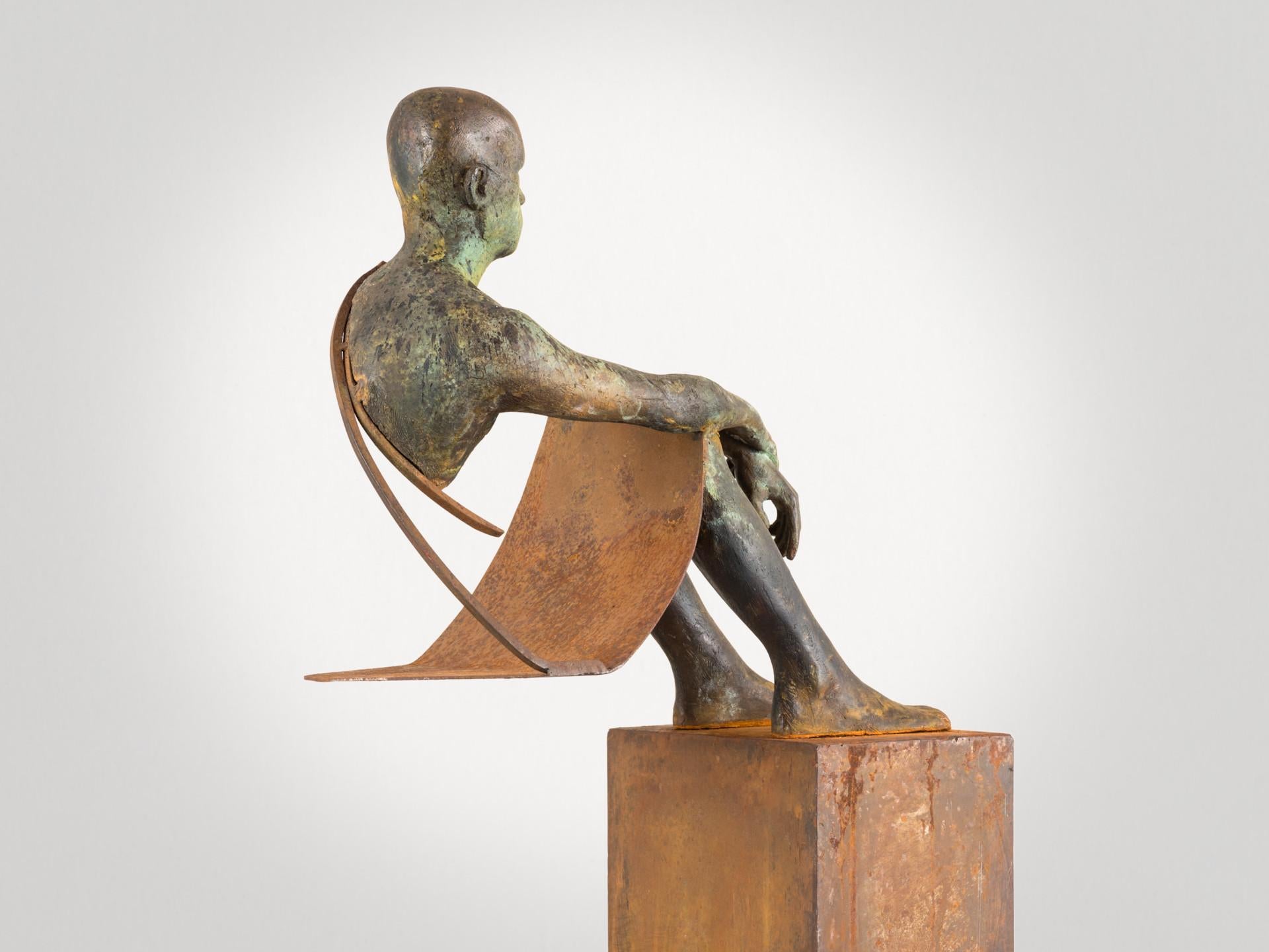 Decisión, 2011, Jesus Curiá, Figurative Art, Bronze and Iron Sculpture, Green  For Sale 7