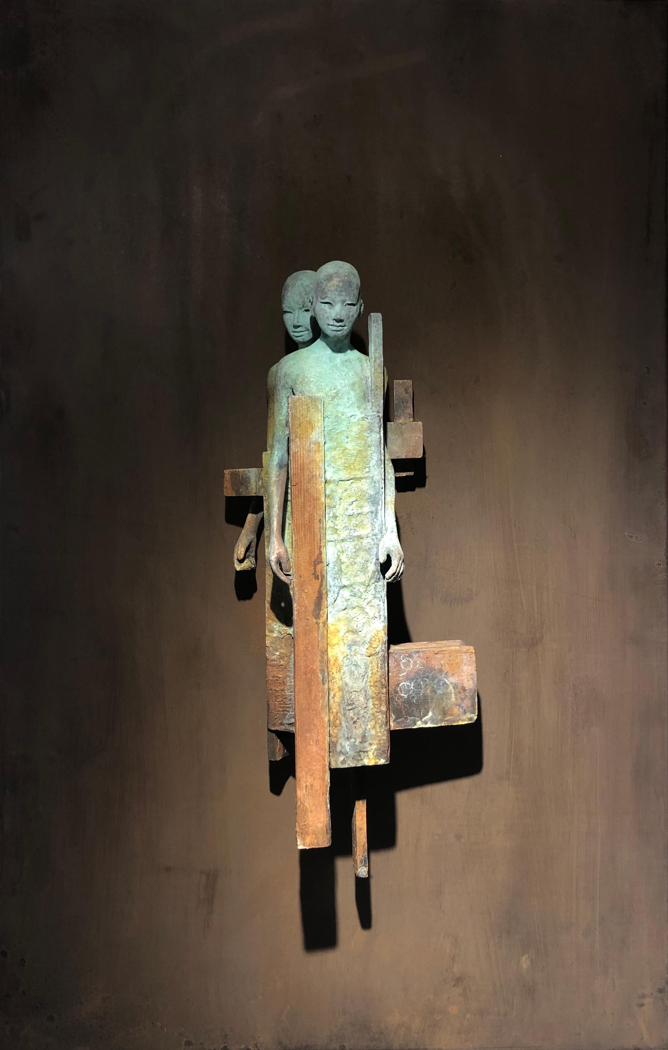 Jesus Curia Perez Figurative Sculpture - Dialogo II - Bronze Wall Sculpture With Verdegris, Rust Patina and 2 Figures