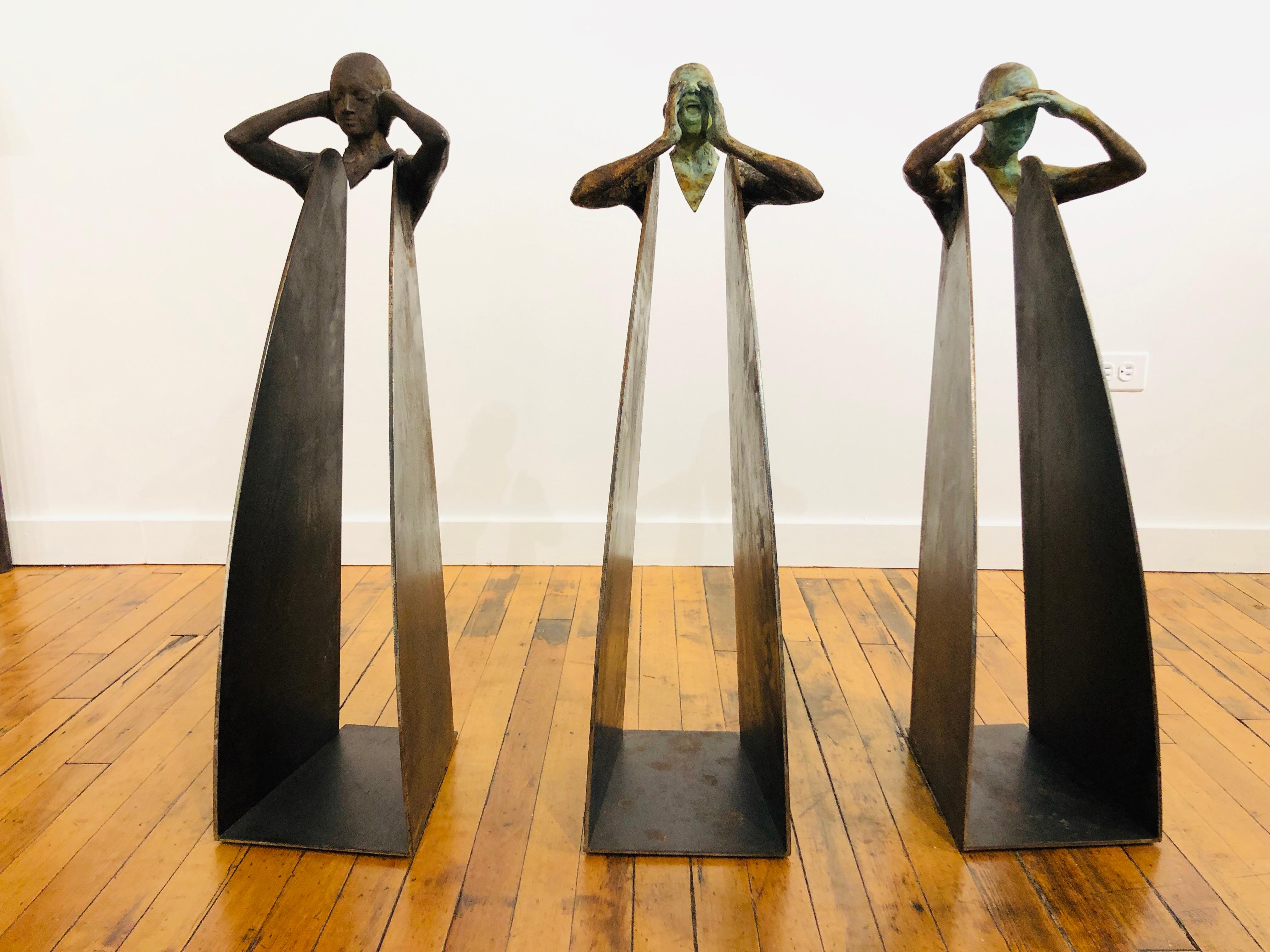 Horizonte Grito Sordo - Three Figural Contemporary Bronze and Steel Sculptures  12