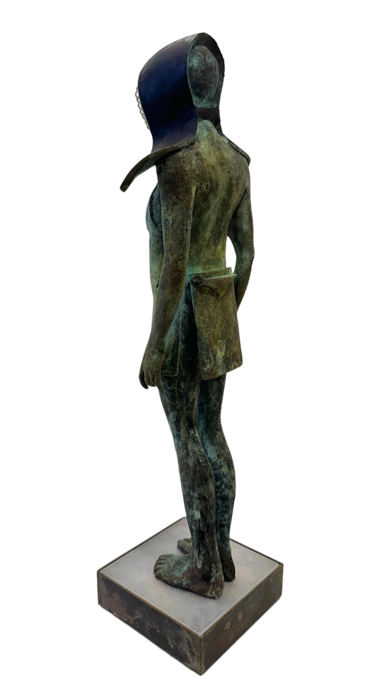 Jesús Curiá Pérez
Samurai
bronce y metacrilato
27h x 7w x 7d pulg.
68,58h x 17,78w x 17,78d cm
JCP059

Las esculturas de Jesús Curiá despiertan algo más que un placer puramente estético. Podemos analizar su obra racionalmente y destacar la calidad