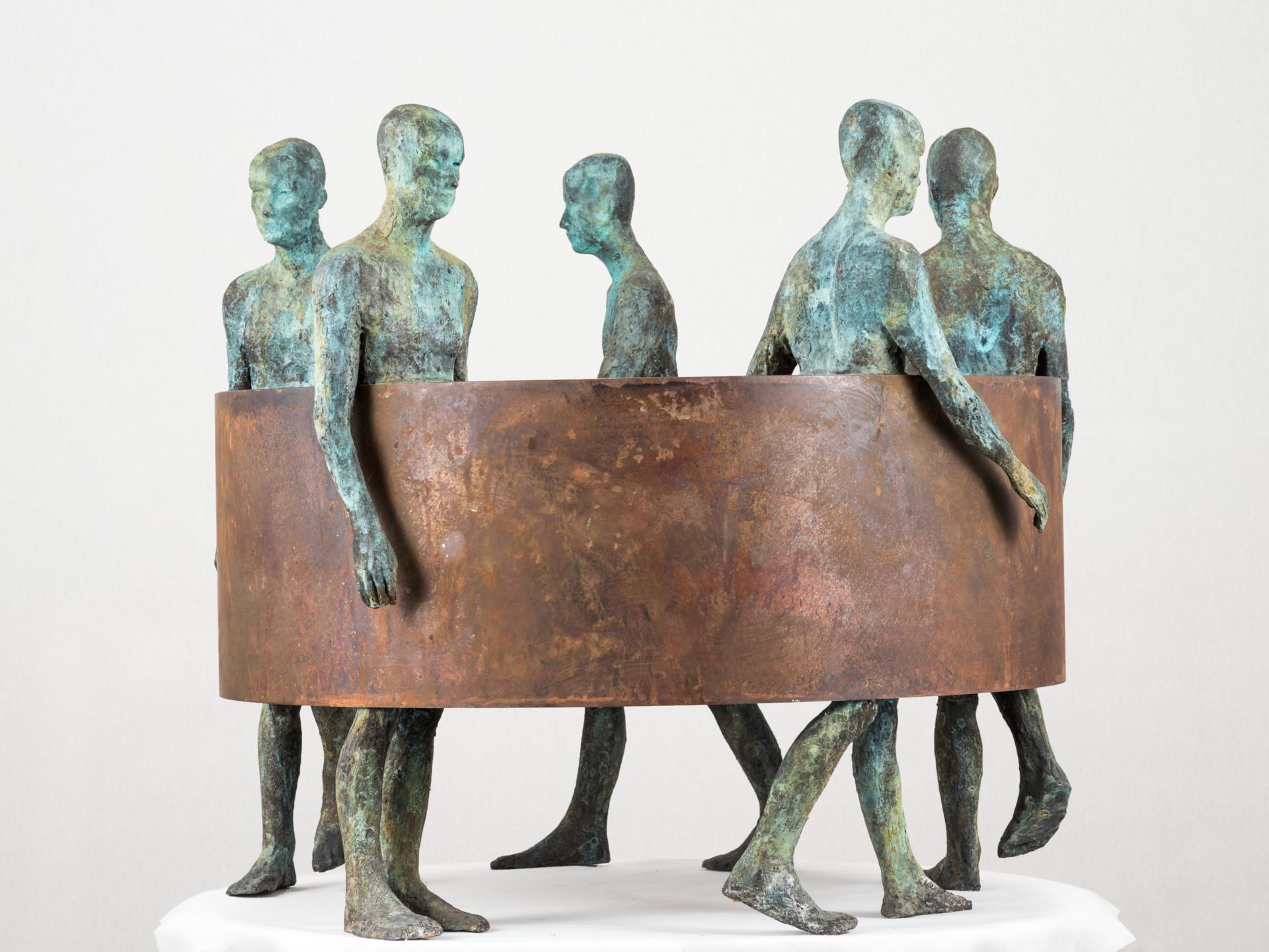 Sin Fin III, 2012, Jesus Curiá, Figurative Art, Bronze Sculpture, Green, brown For Sale 7