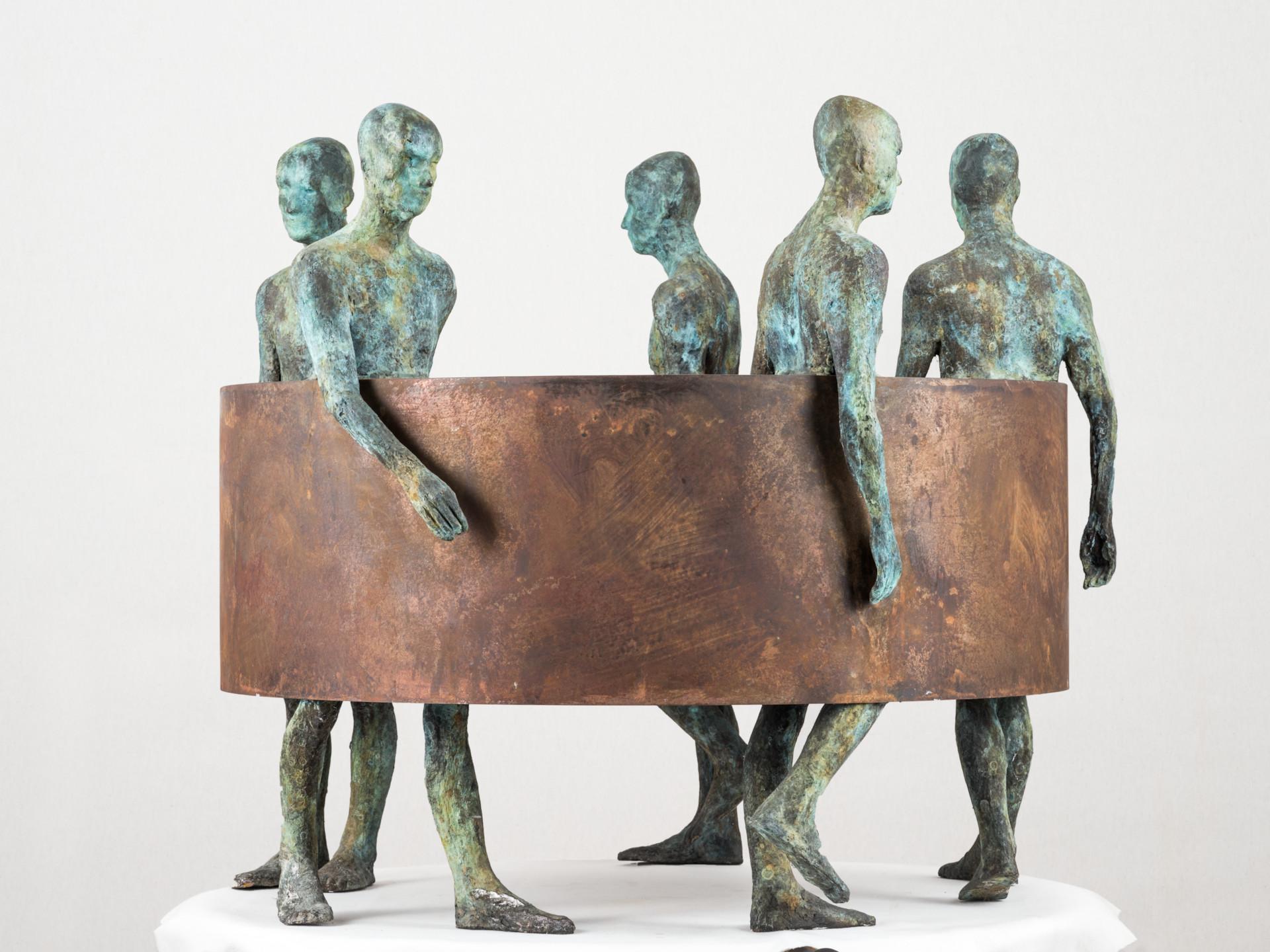 Sin Fin III, 2012, Jesus Curiá, Figurative Art, Bronze Sculpture, Green, brown For Sale 3