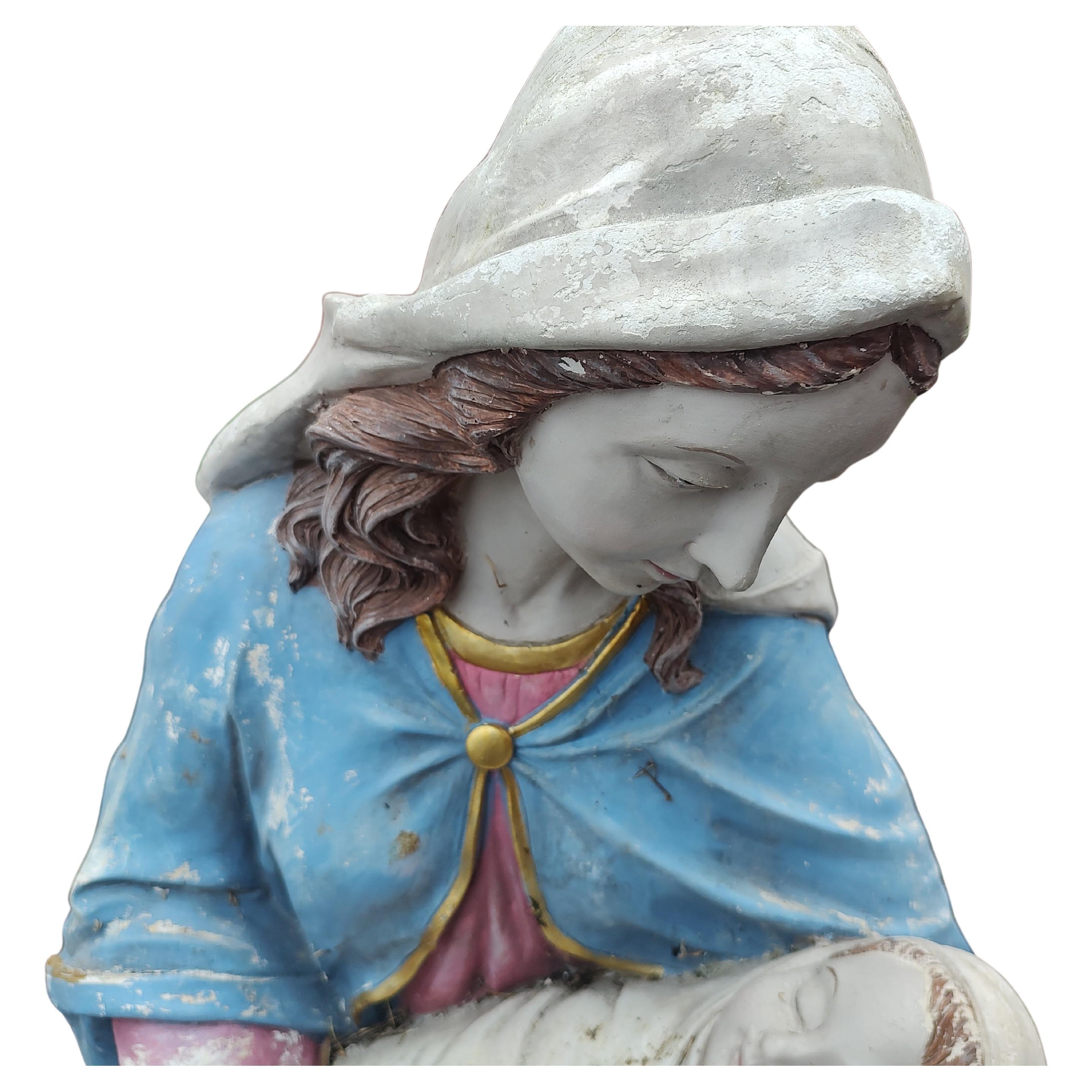 Jesus, Mary & Joseph en sculpture moderne du milieu du siècle dernier en fibre de verre et plâtre C1955 en vente 3