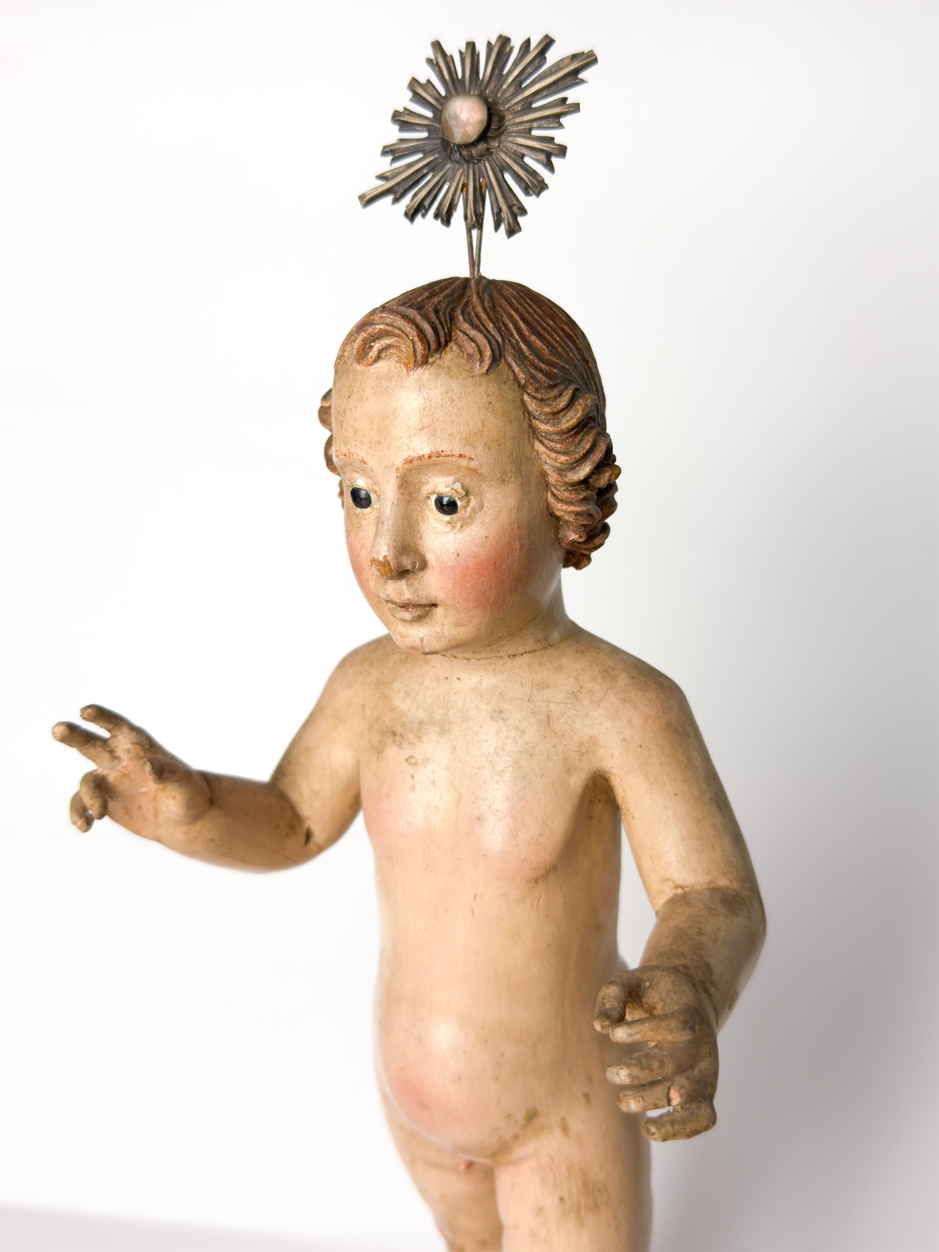 Intagliato a mano Gesù di Mechelen Scultura religiosa fiamminga, XVII secolo in vendita
