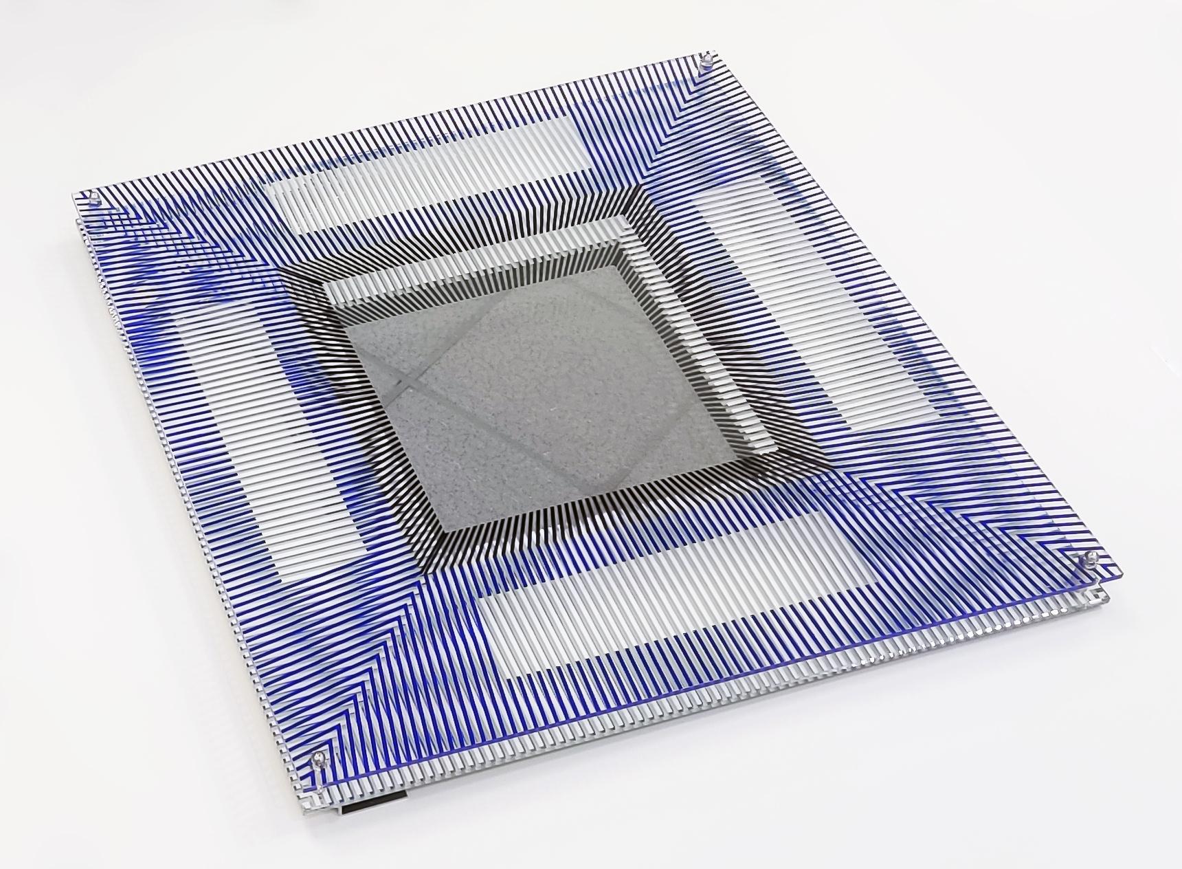 MIROIRS D'ARTISTE (3D-WALLSCULPTURE) (Zeitgenössisch), Painting, von Jesús Rafael Soto 