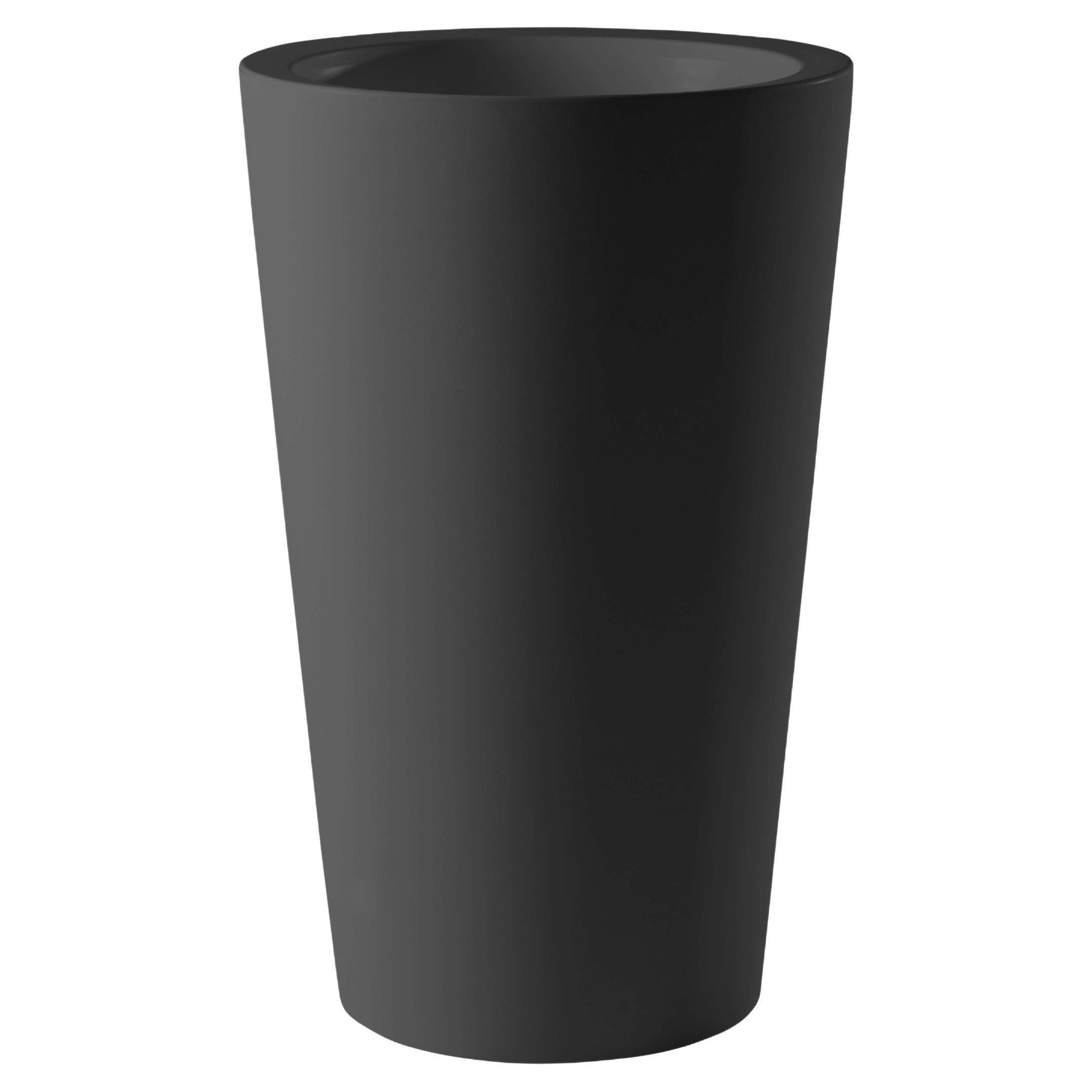 Jet Black 85 X Pot by SLIDE Studio