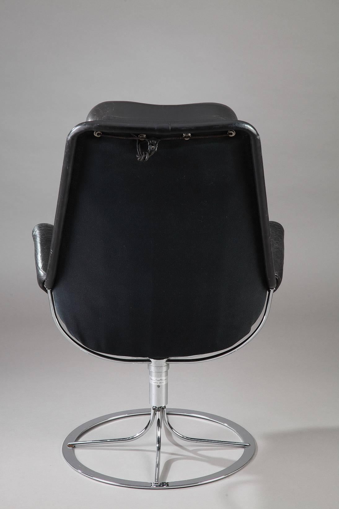 Jetson Swivel Armchair by Bruno Mathsson and DUX 3