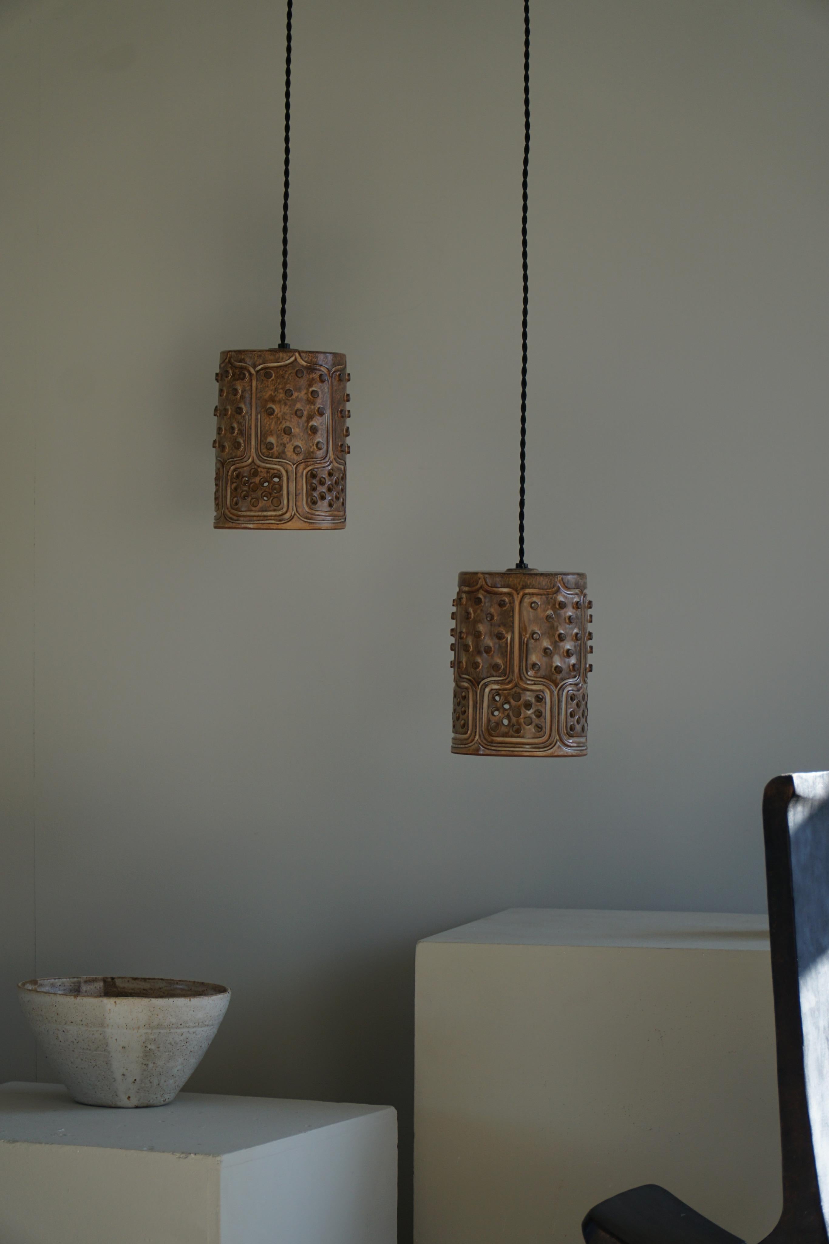 Jette Helleroe, Pair of Pendant Lights in Stoneware, Danish Modern, 1960s In Good Condition In Odense, DK