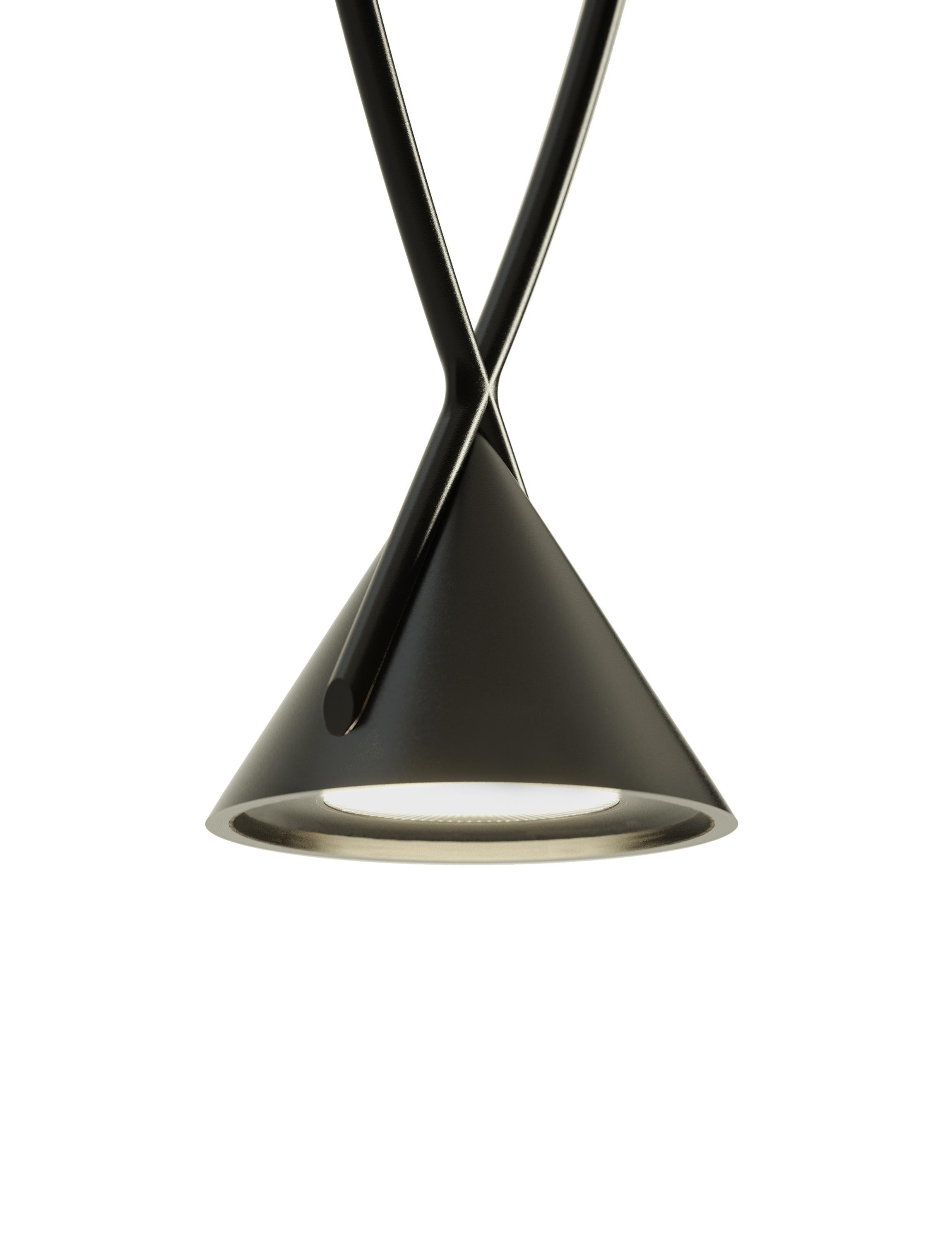 Jewel 10 Modern Italian Eco-Friendly Multi-Lamp Pendant in Black In New Condition For Sale In Danbury, CT