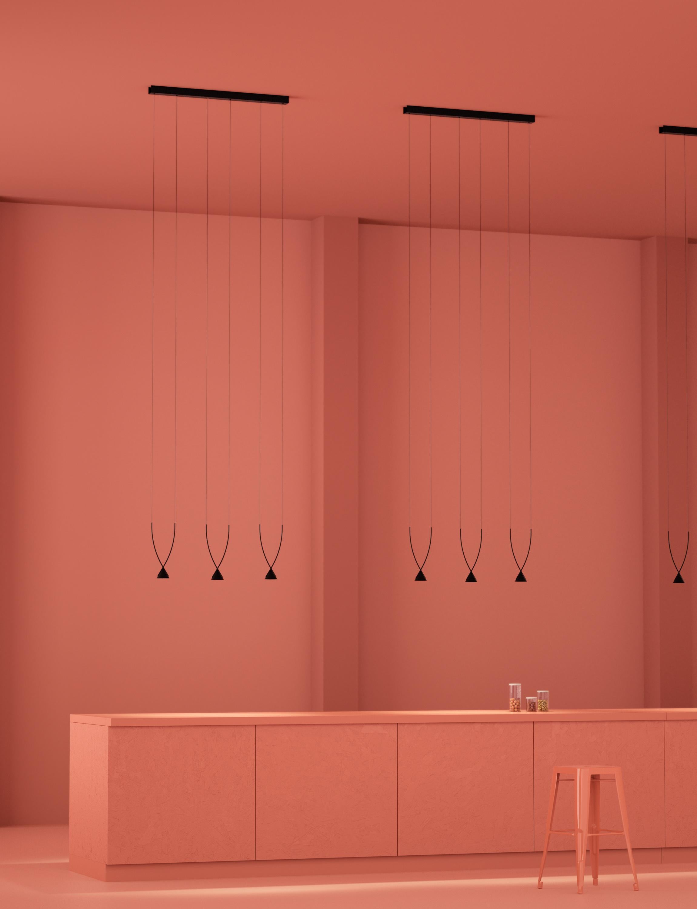Like a small precious jewel suspended between refinement and harmony. Jewel shines intensely, without dazzling, in spaces of any size. It is a modular synthesis of taste and love for the environment.
Design and sustainability come together in