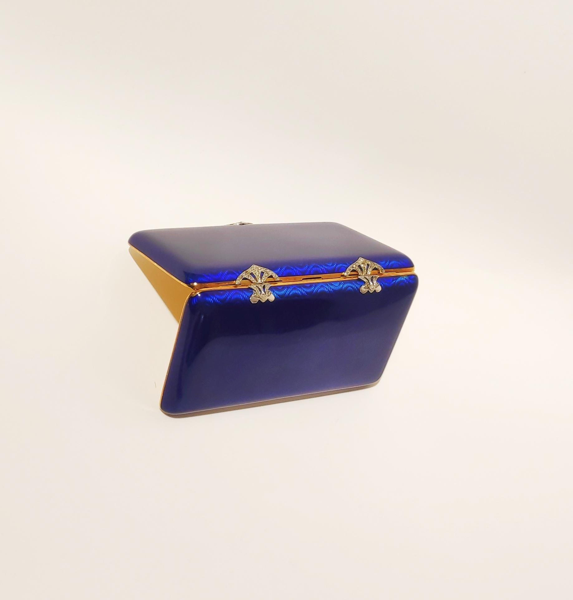 Rose Cut Jewel Box 18 Karat Yellow Gold Blue Enamel and Diamonds For Sale