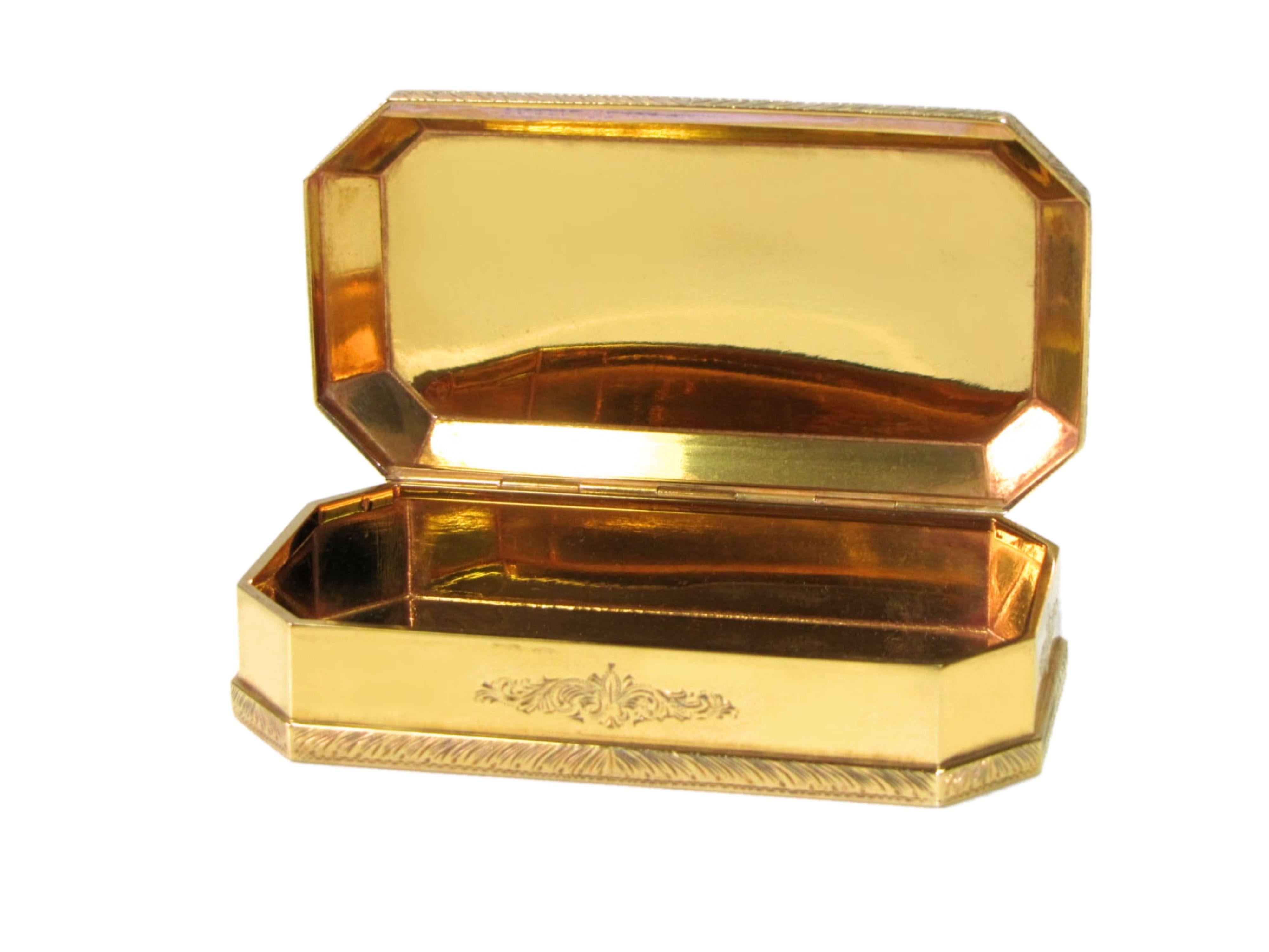 Hand-Carved Jewel Box with Miniature Salimbeni Sterling Silver