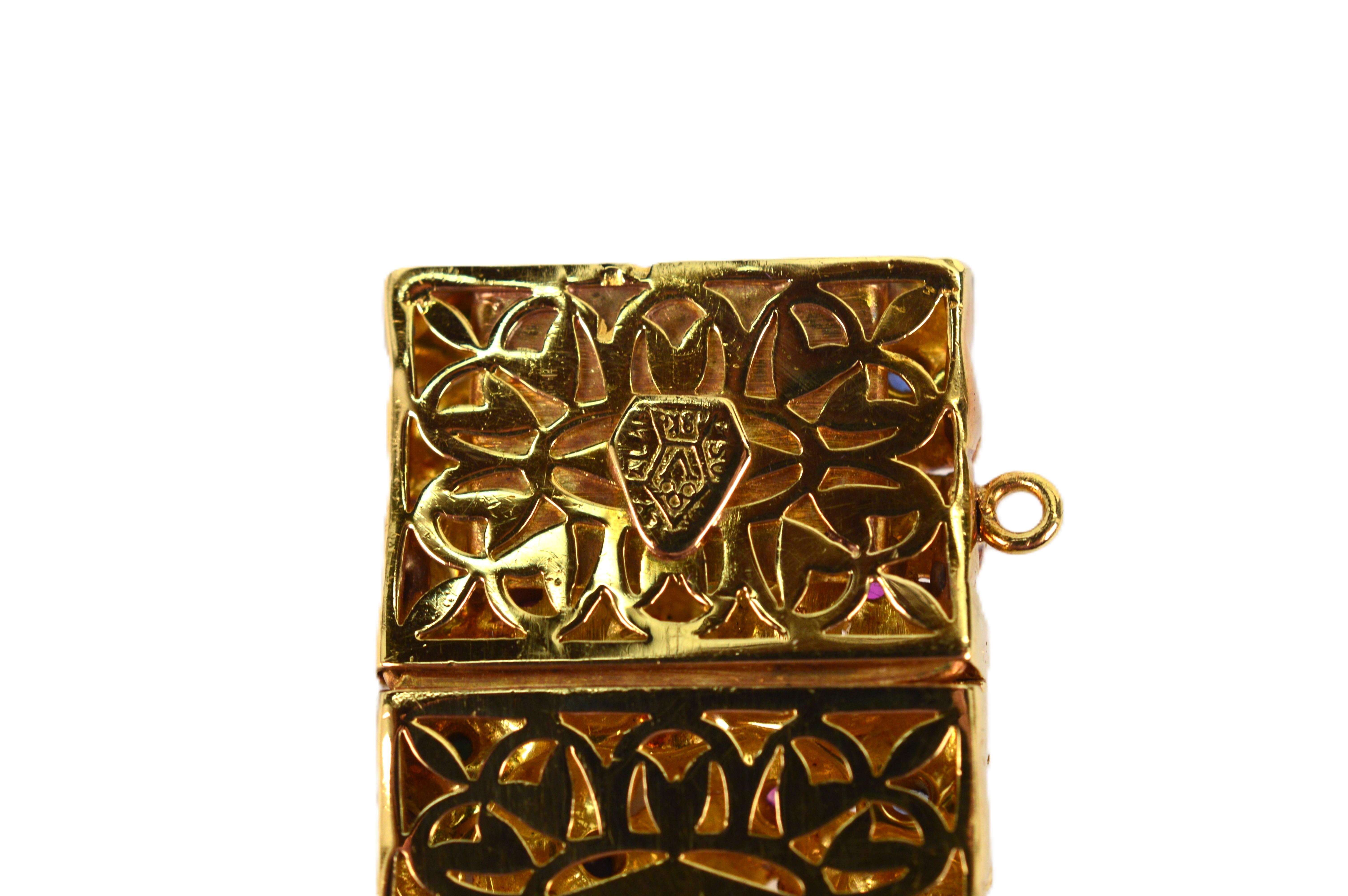 Jewel Emerald Ruby Sapphire Sculpted 18 Karat Gold Floral Luxury Bracelet im Angebot 6