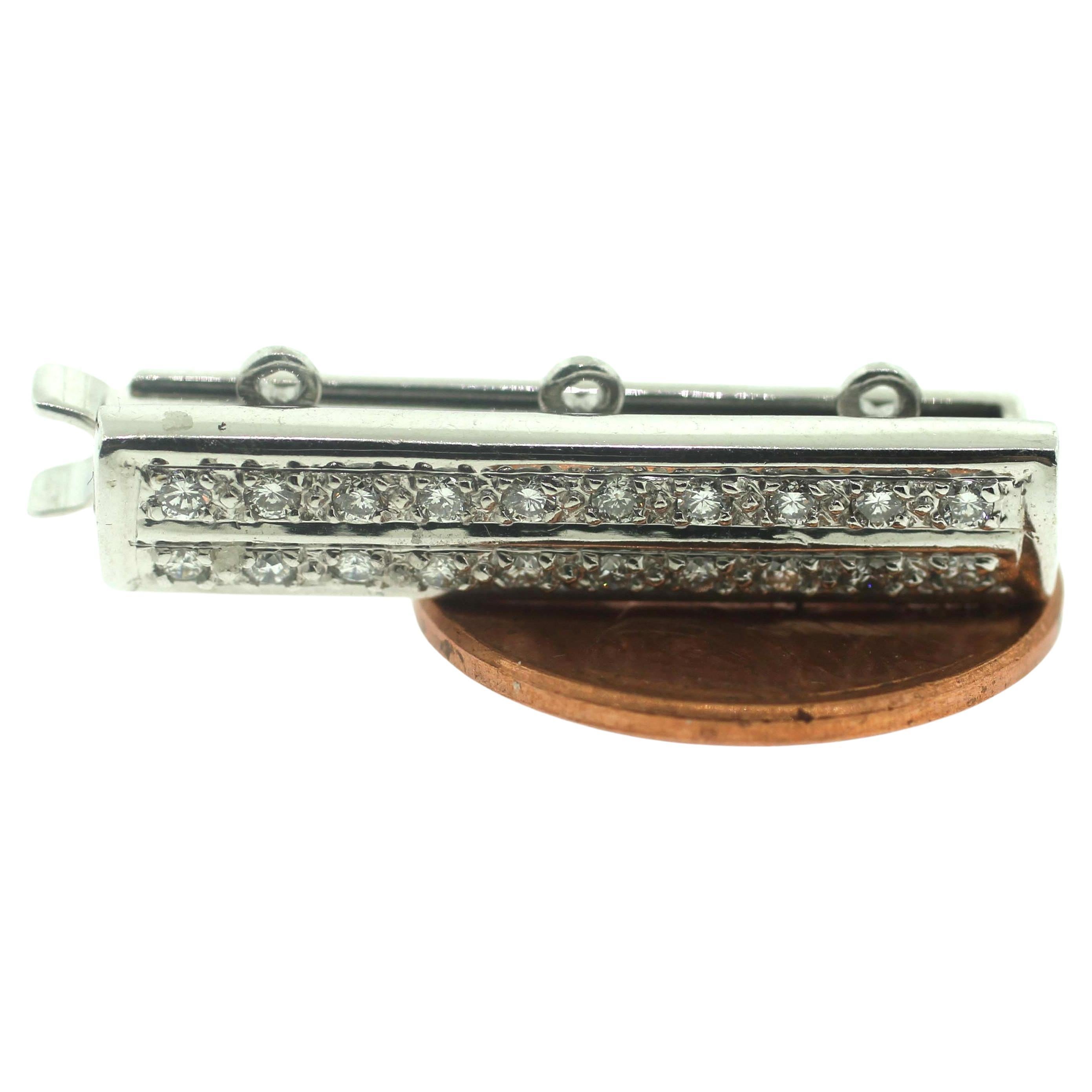 Brilliant Cut Jewel Of Ocean 18K Gold Diamonds 27mm 3 Strands Bar Clasp For Sale