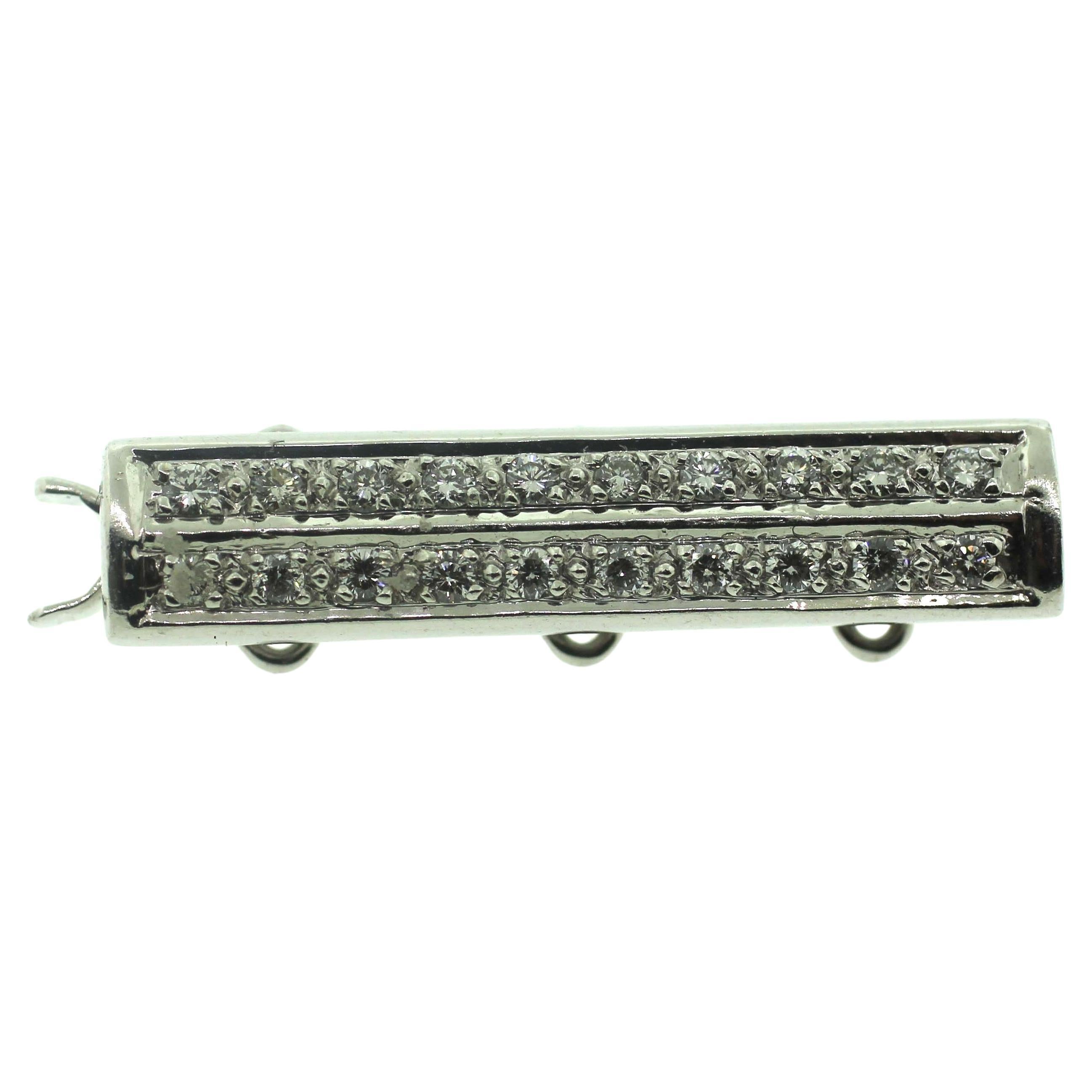 Jewel Of Ocean 18K Gold Diamonds 27mm 3 Strands Bar Clasp