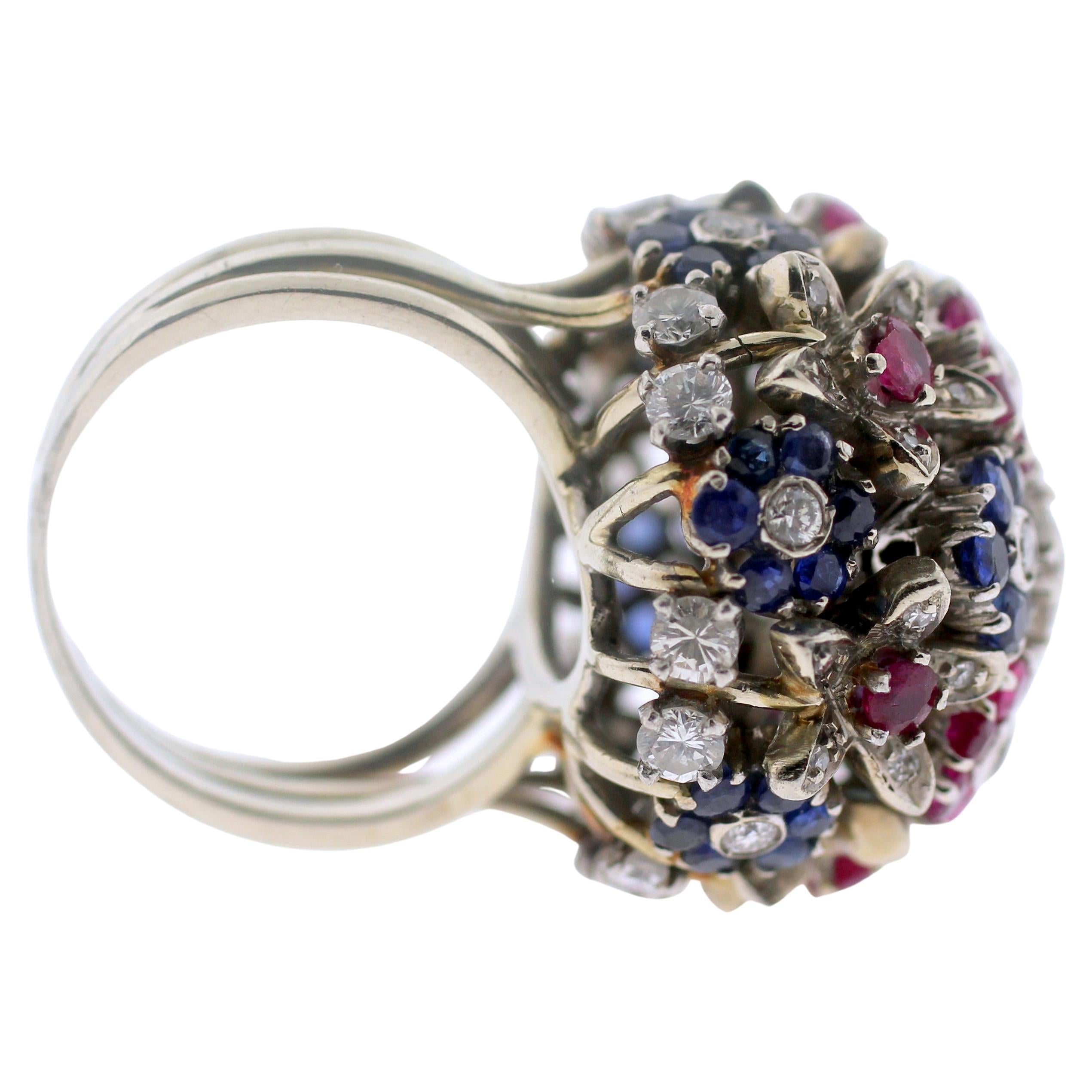 Jewel Of Ocean Estate dangling Gold Ring with Diamonds, Ruby and Sapphire In Excellent Condition For Sale In New York, NY