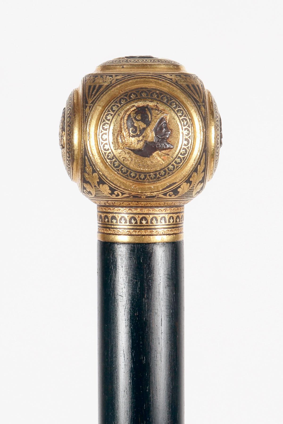 XIXe siècle Stick de marche à bijoux, représentant 5 camées, Russie 1880. en vente