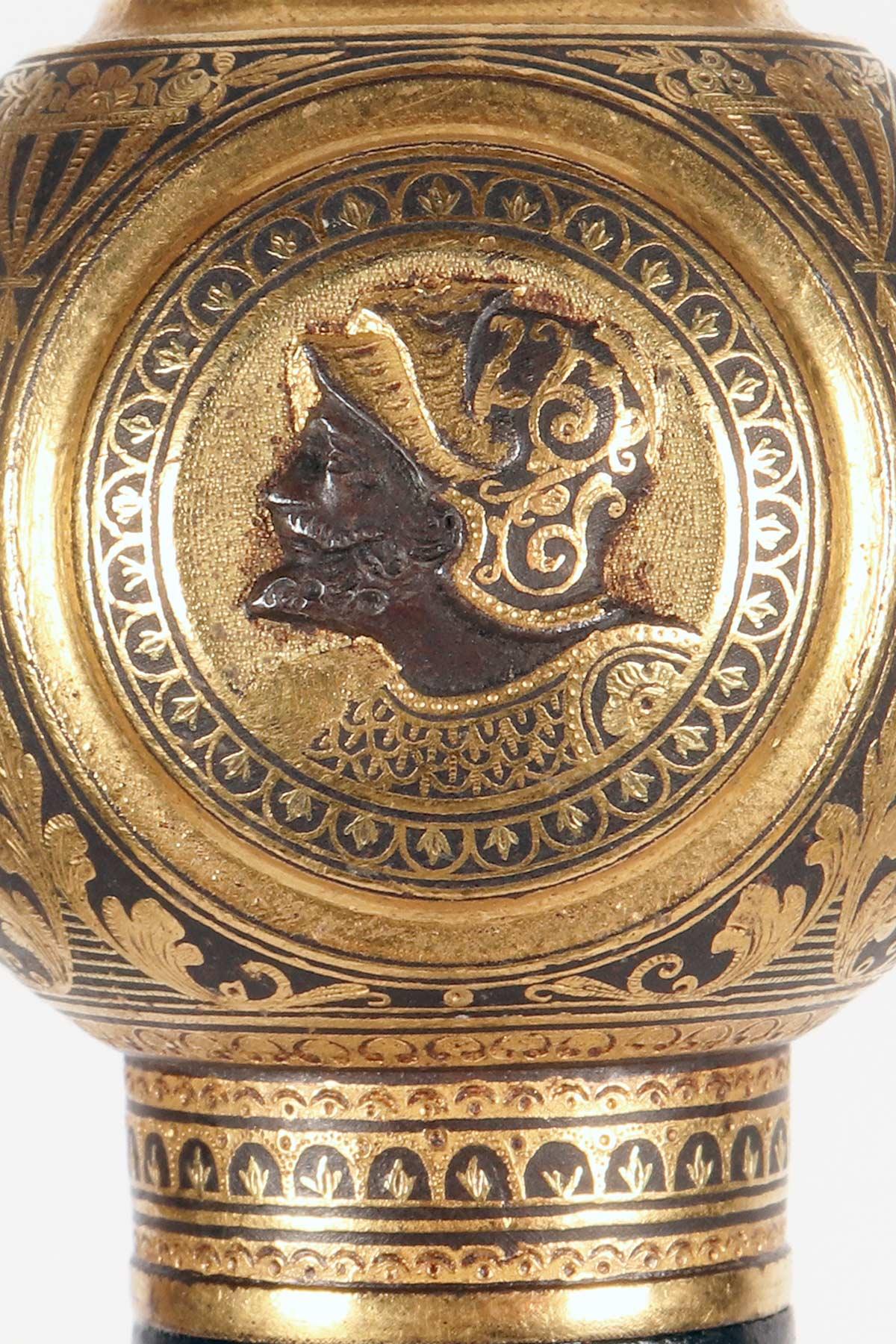 Stick de marche à bijoux, représentant 5 camées, Russie 1880. en vente 3