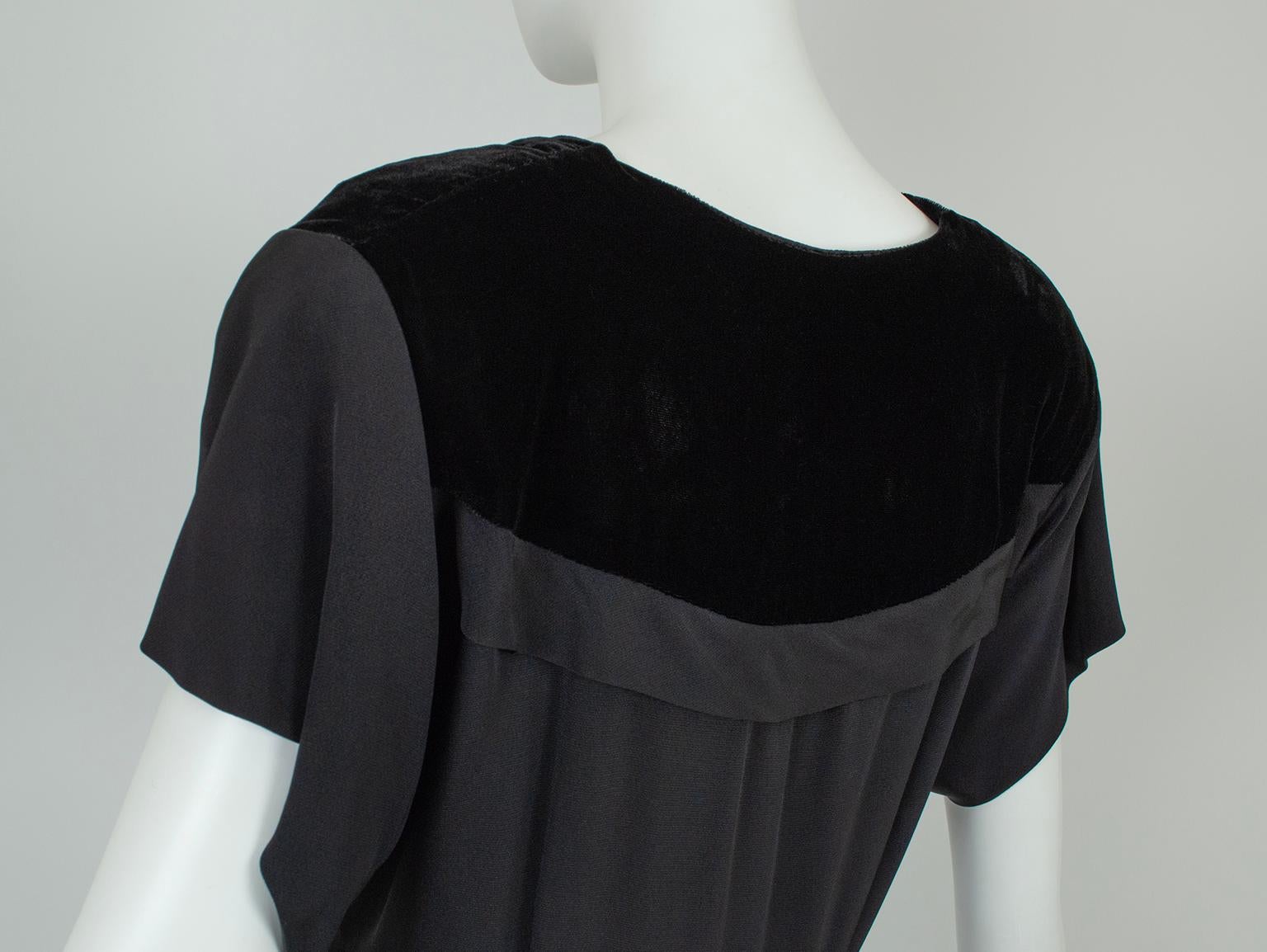 Jewell Deco Schwarzer Samt und Georgette Drapierung Schulter Cocktailkleid - L, 1940er Jahre im Angebot 2