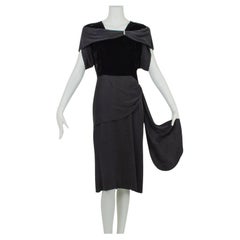 Vestido de cóctel con hombros drapeados de terciopelo negro y georgette - L, años 40