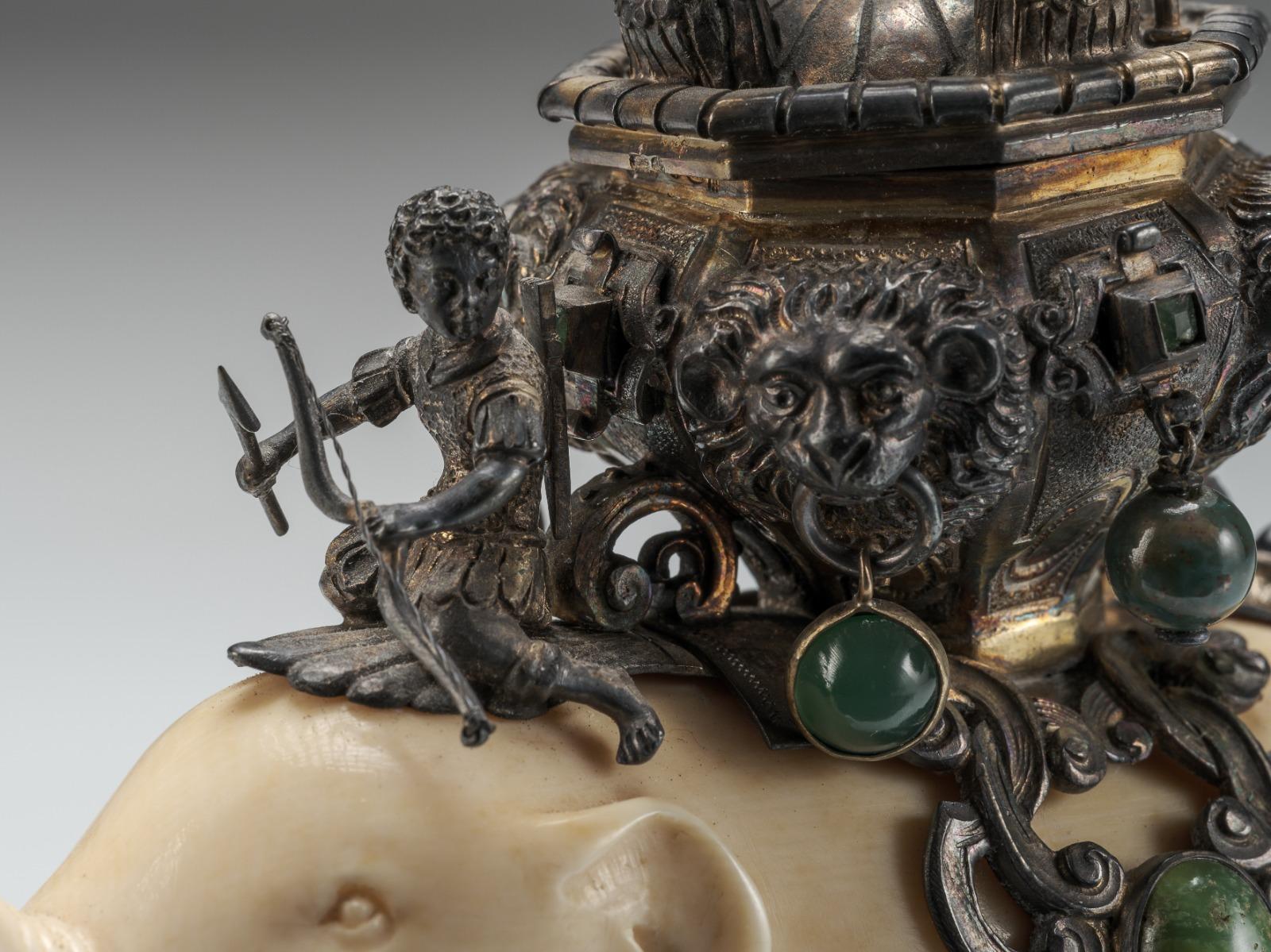 Éléphant en bijoux portant des guerriers, 19e siècle - J.S. Kaufmann, Hanau en vente 9