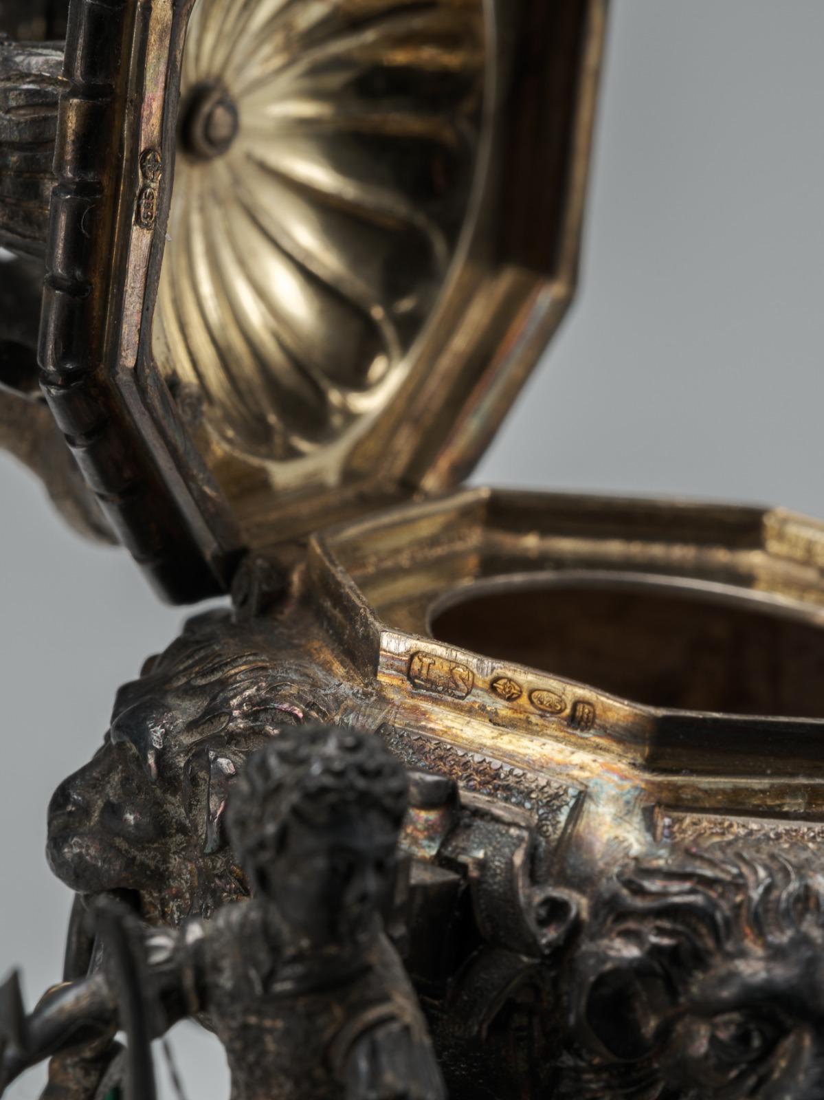 Éléphant en bijoux portant des guerriers, 19e siècle - J.S. Kaufmann, Hanau en vente 10