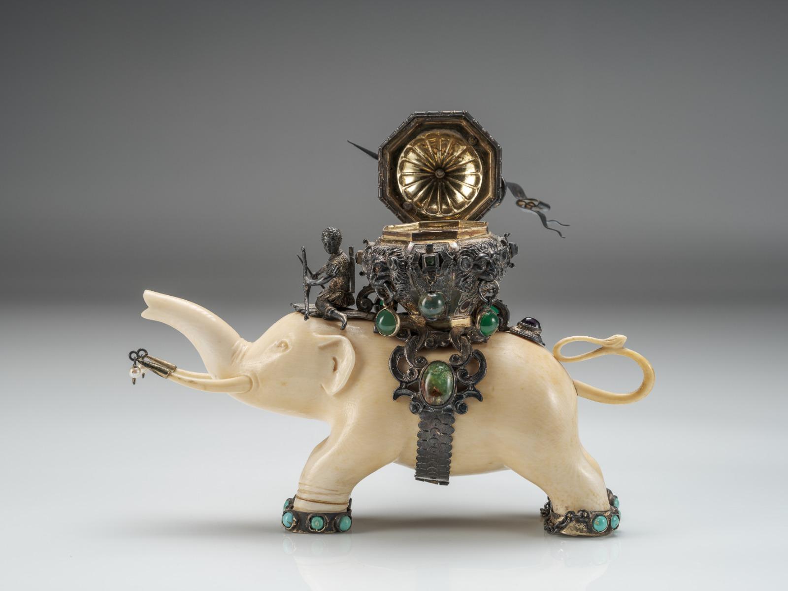 Éléphant en bijoux portant des guerriers, 19e siècle - J.S. Kaufmann, Hanau en vente 2