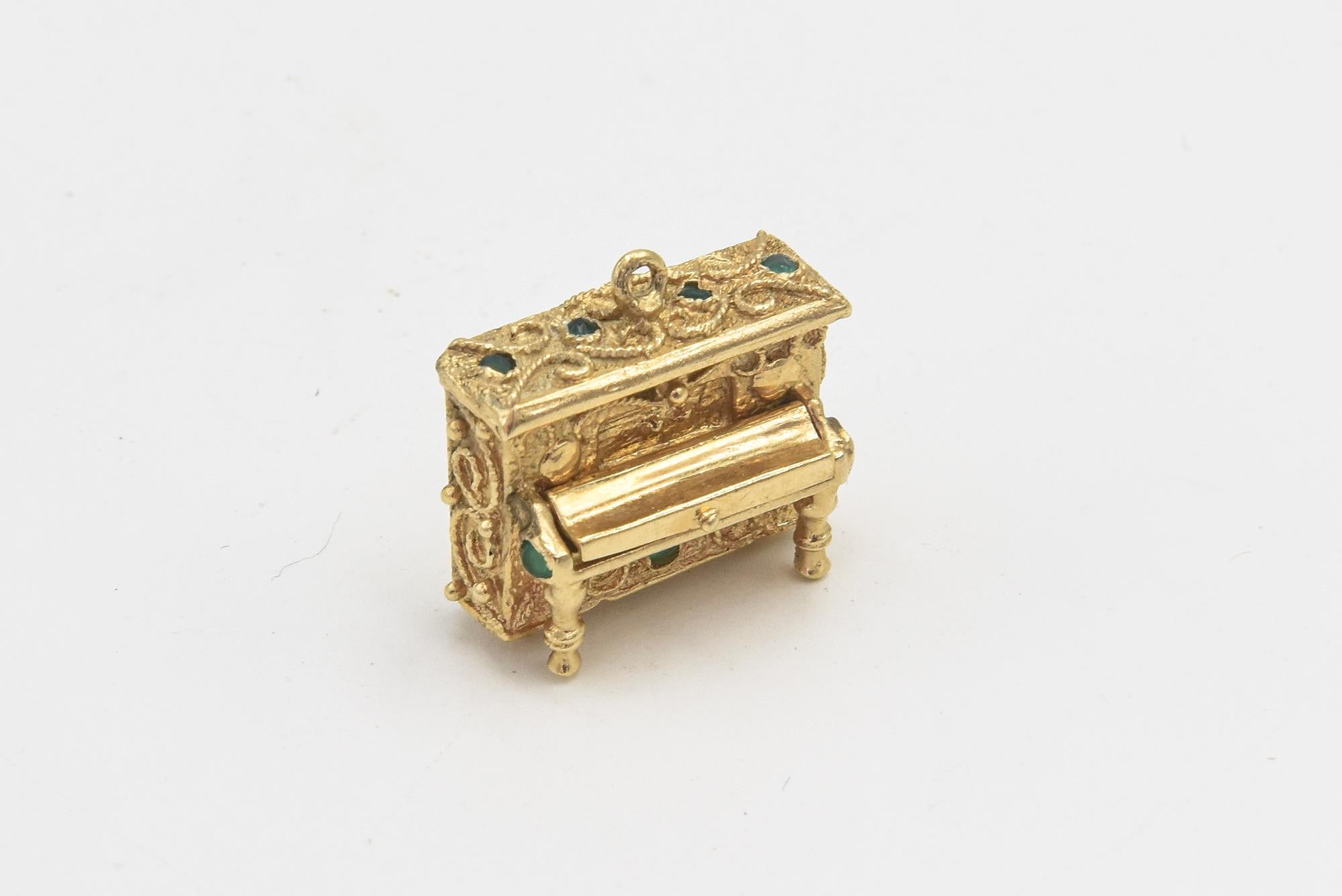 Jeweled Piano Mechanical Yellow Gold Charm For Sale 2