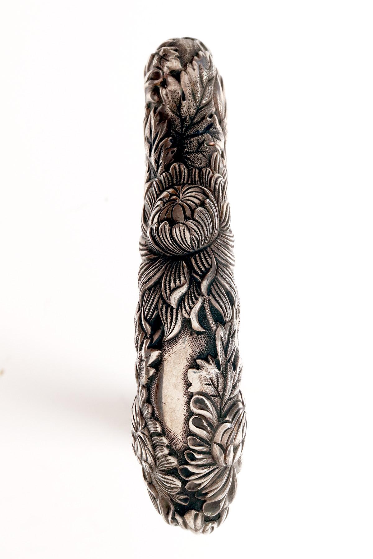 Jeweled silver walking stick depicting chrysanthemums, by Tiffany, USA 1890-1900 For Sale 9