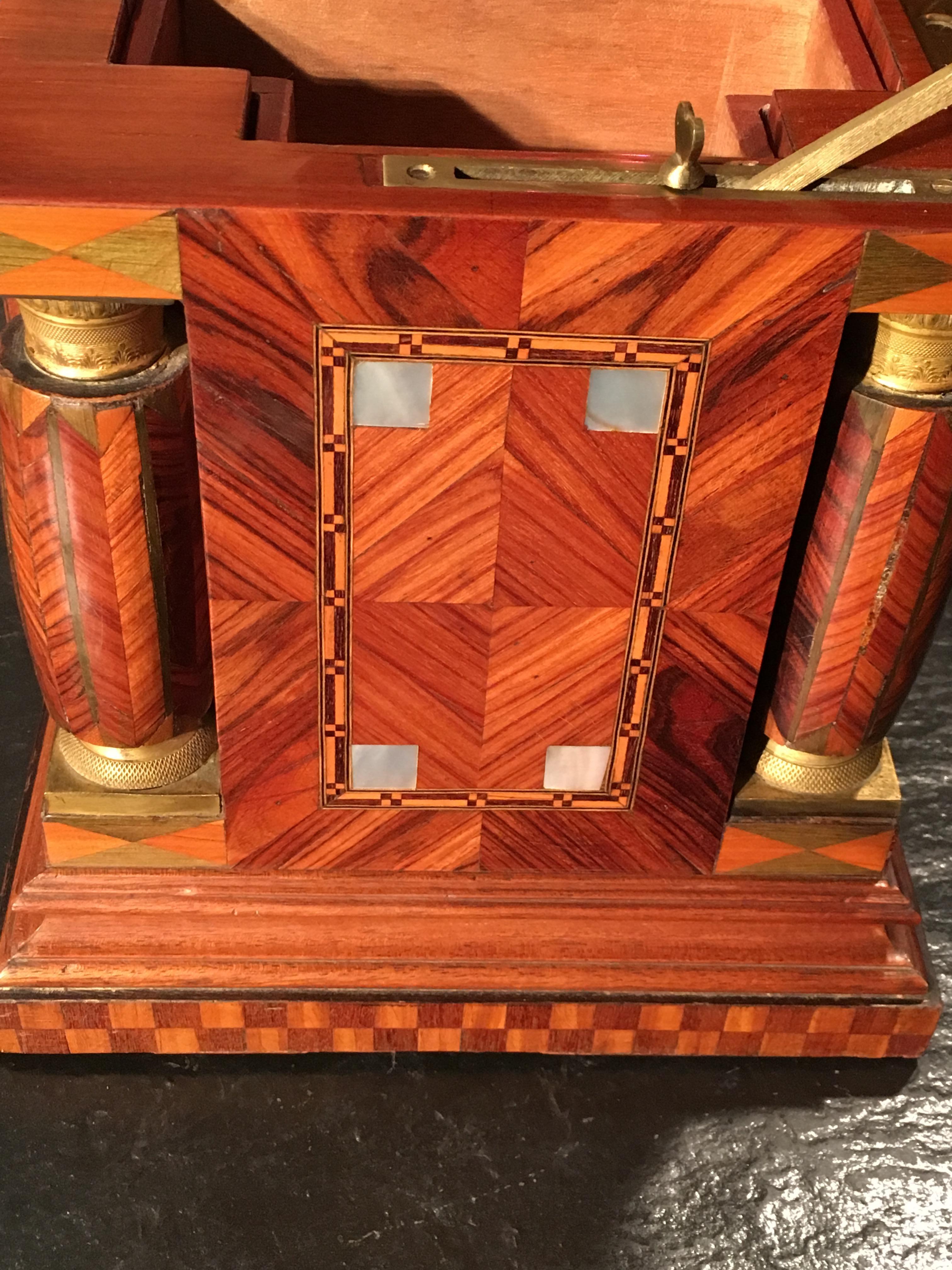 Jeweler Box in Marquetry of Different Woods and Applications, circa 1930 In Good Condition For Sale In Saint-Ouen, FR