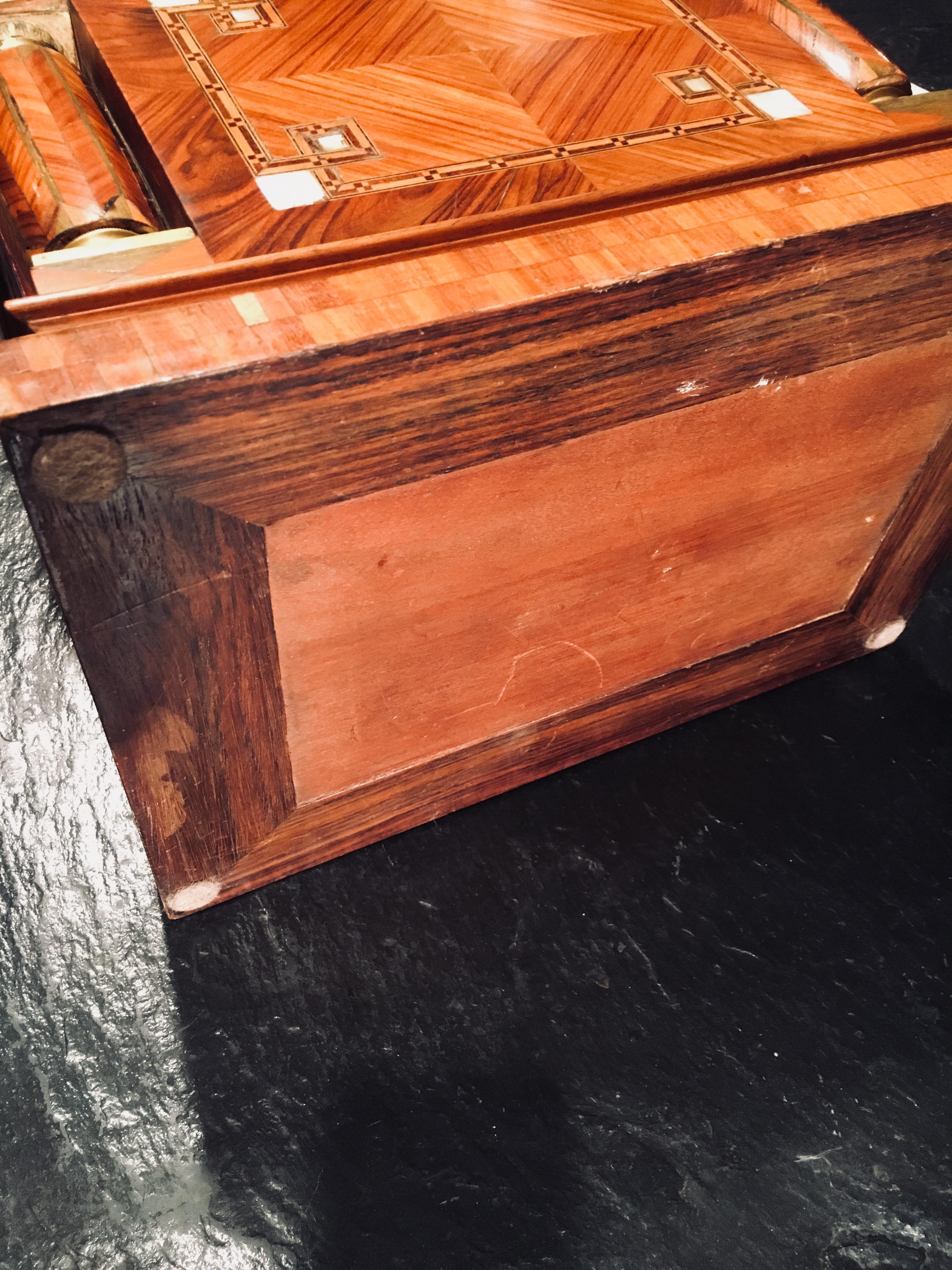 Jeweler Box in Marquetry of Different Woods and Applications, circa 1930 For Sale 1