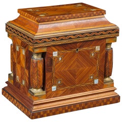 Vintage Jeweler Box in Marquetry of Different Woods and Applications, circa 1930