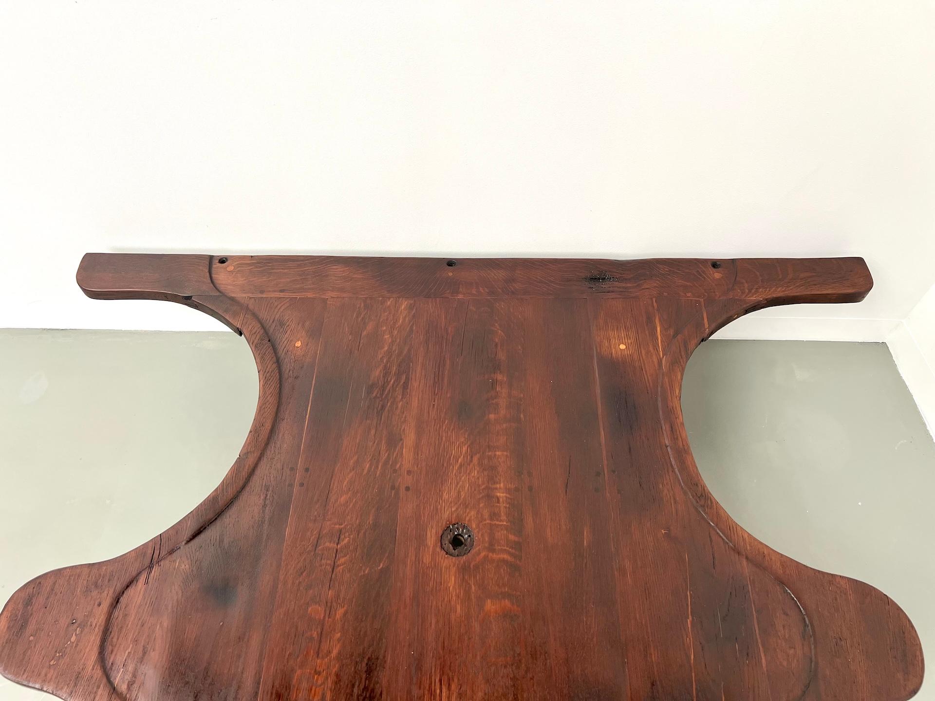 Table basse française ancienne de Jewell, 19e siècle en vente 4