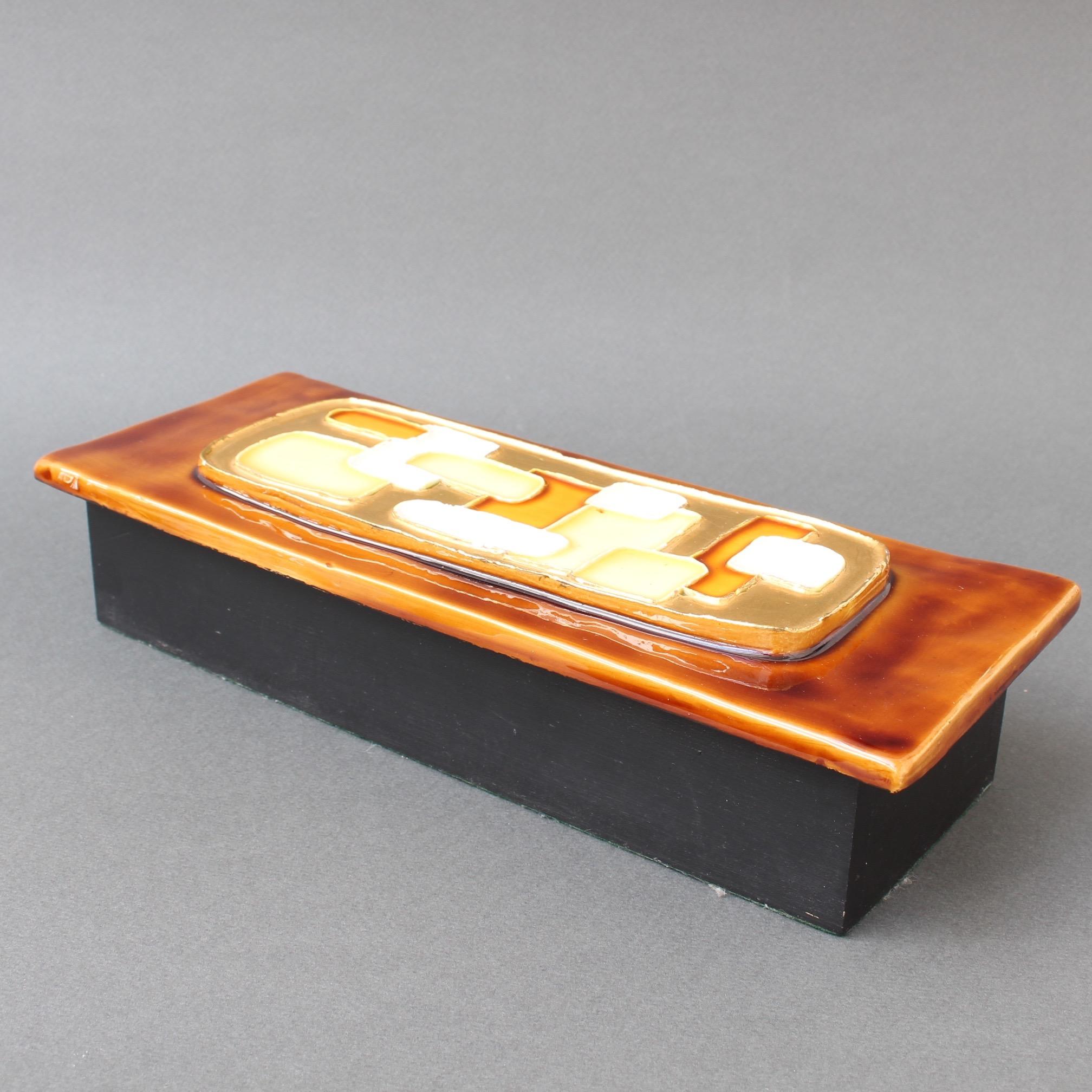 Boîte à bijoux avec couvercle décoratif en céramique par Mithé Espelt (circa 1960s) 3