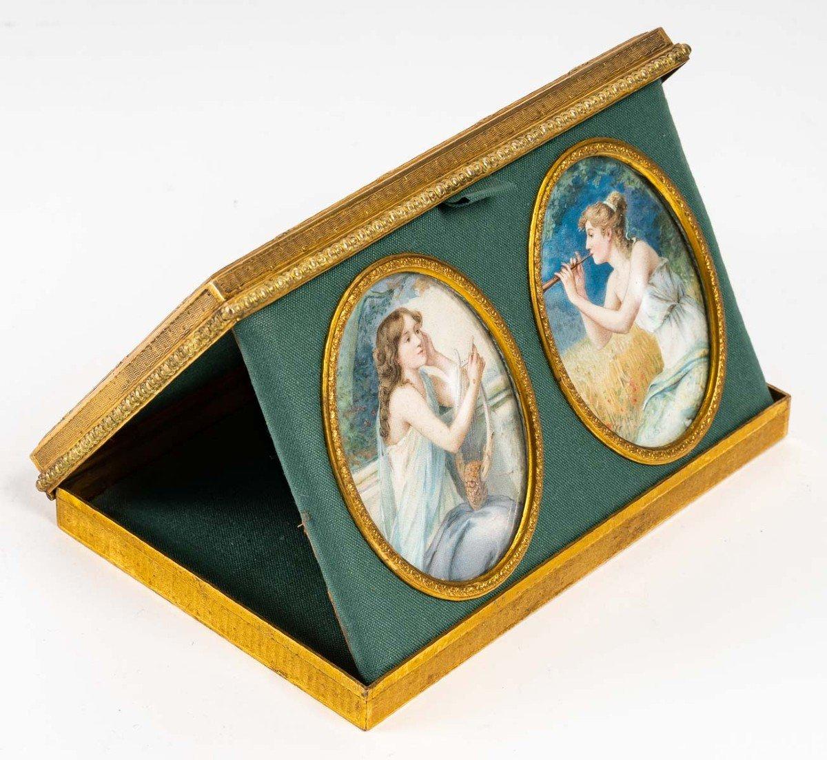 Jewellery box with miniatures, end of XIXth Century 2