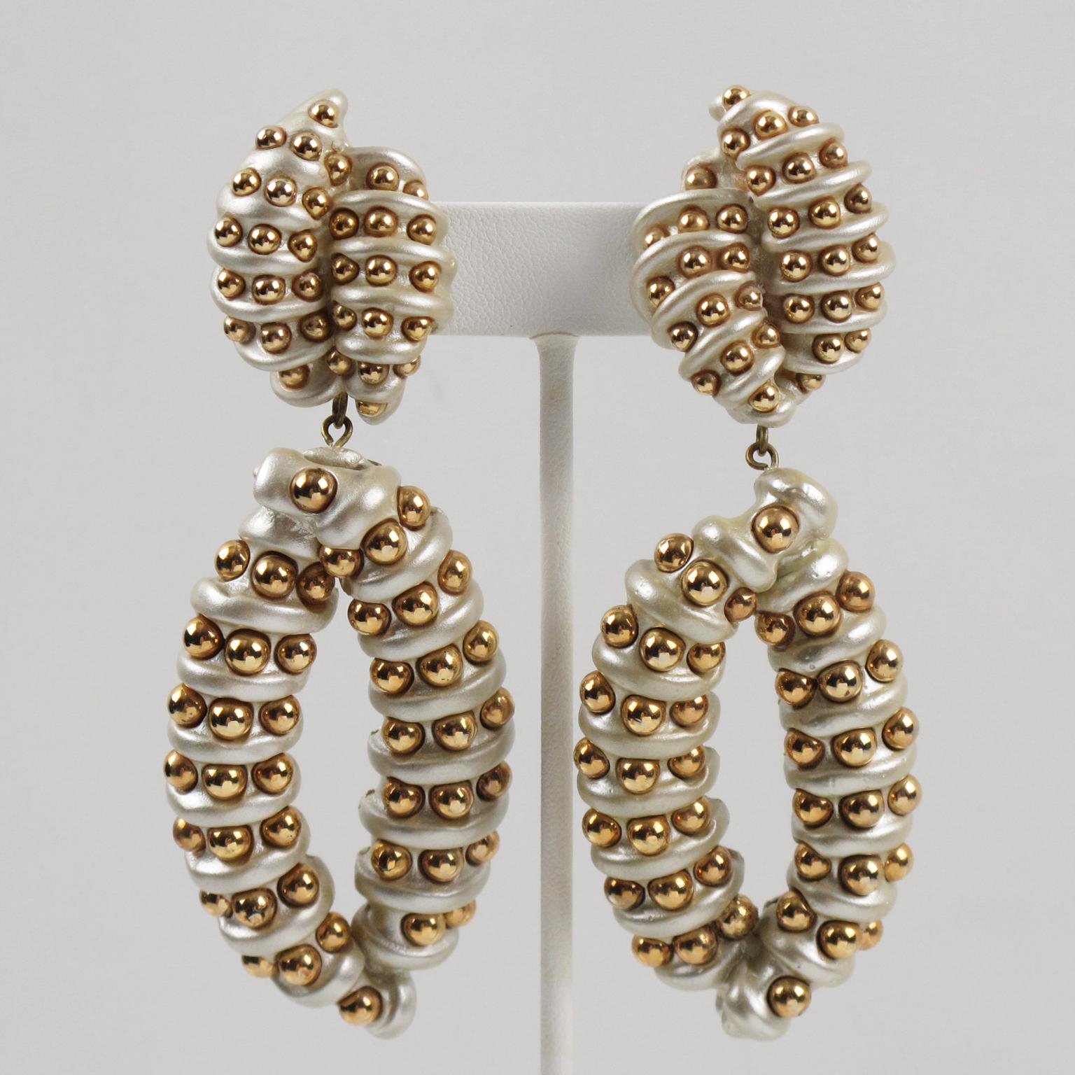 Orecchini a clip in resina perlata Jewellians in vendita 2