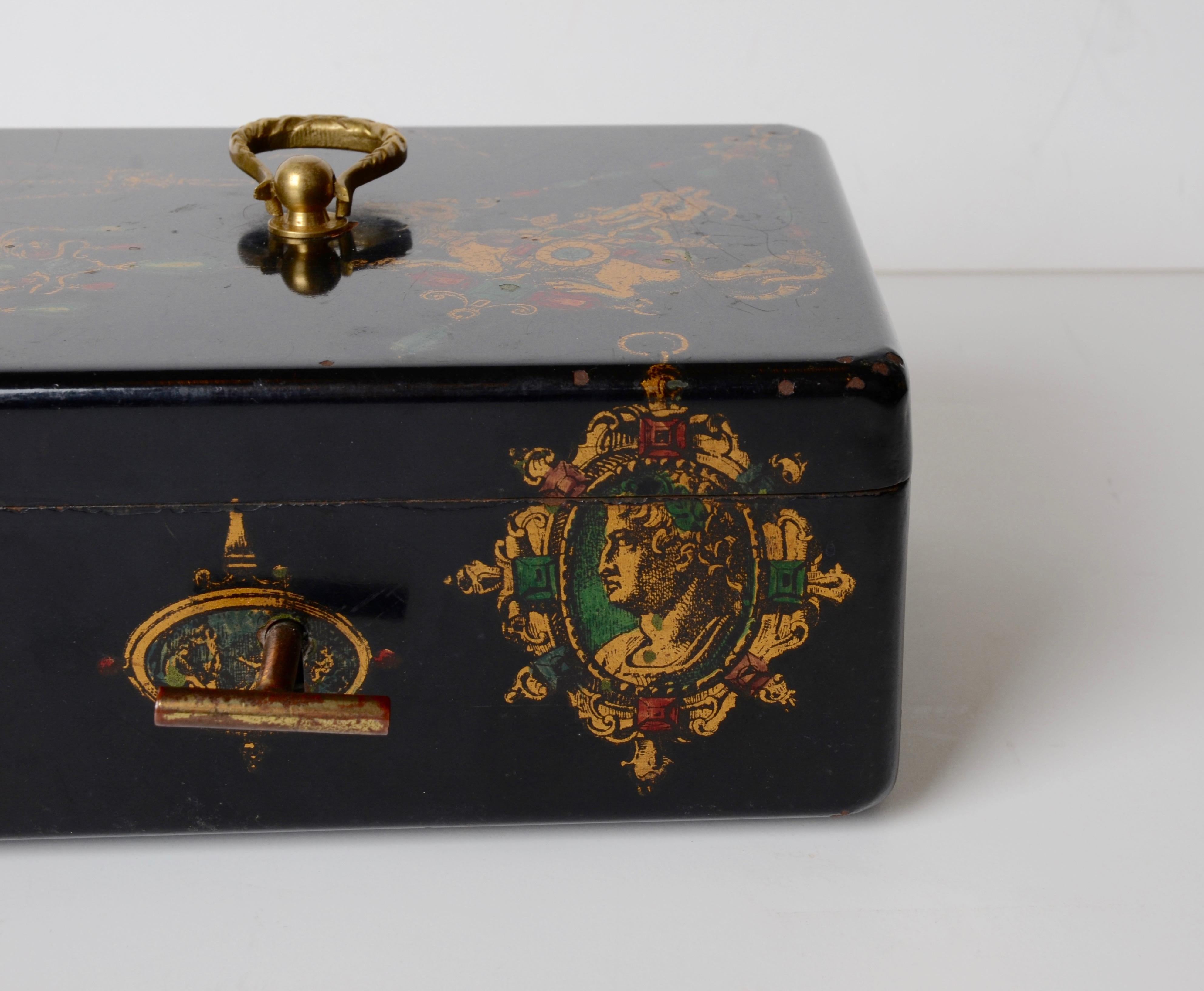Jewelry box by Fornasetti, mid-1900s For Sale 3