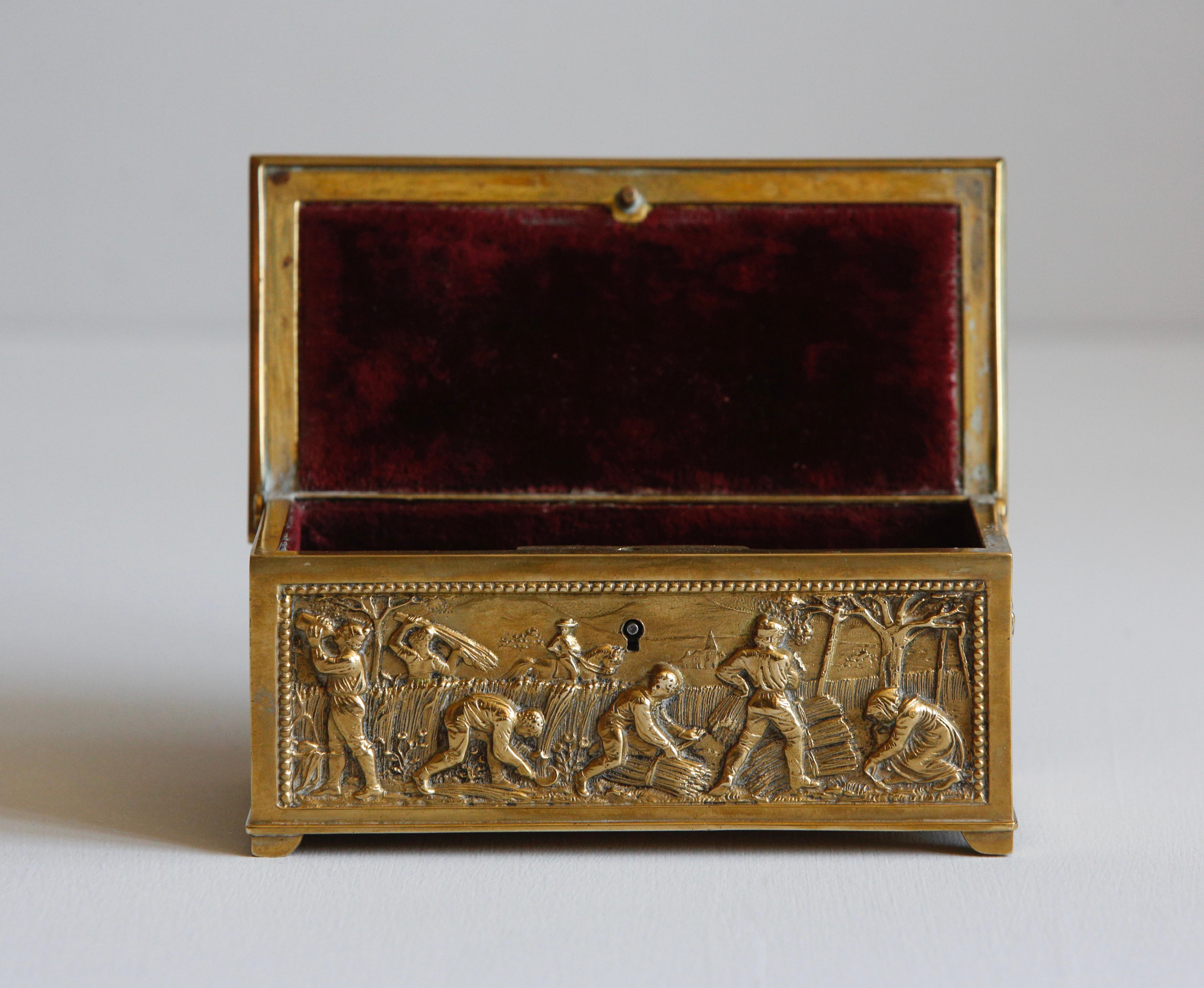 Schmuckkästchen Schatulle Truhe Messing Feinguss um 1910 (Französisch)