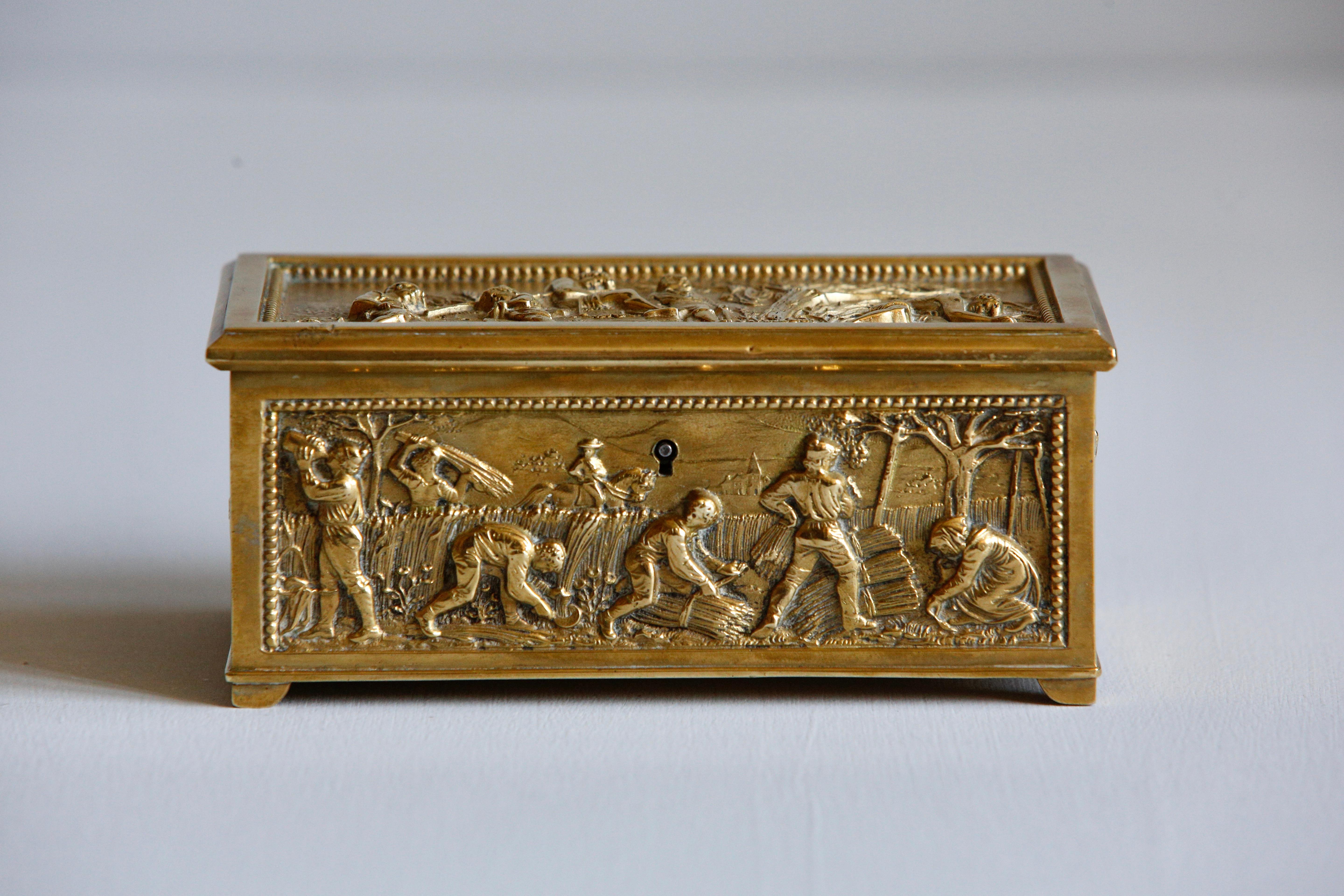Schmuckkästchen Schatulle Truhe Messing Feinguss um 1910 (Gegossen)