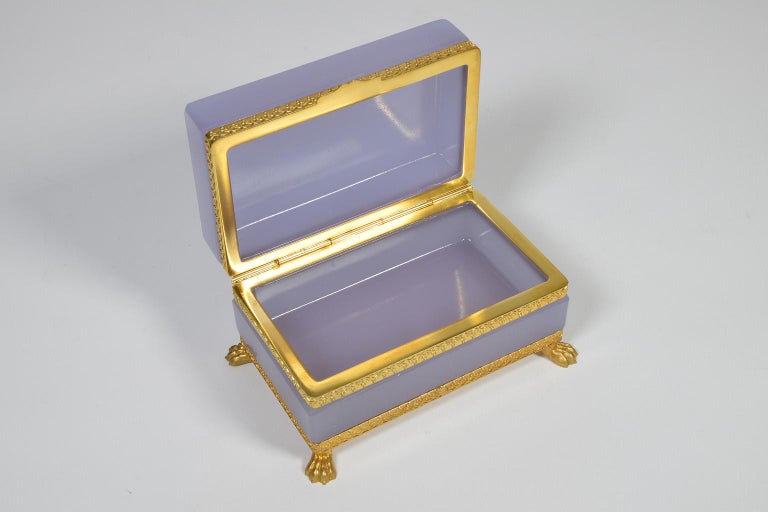 Jewelry Box Casket Light Purple Opaline Glass by Cenedese, Murano