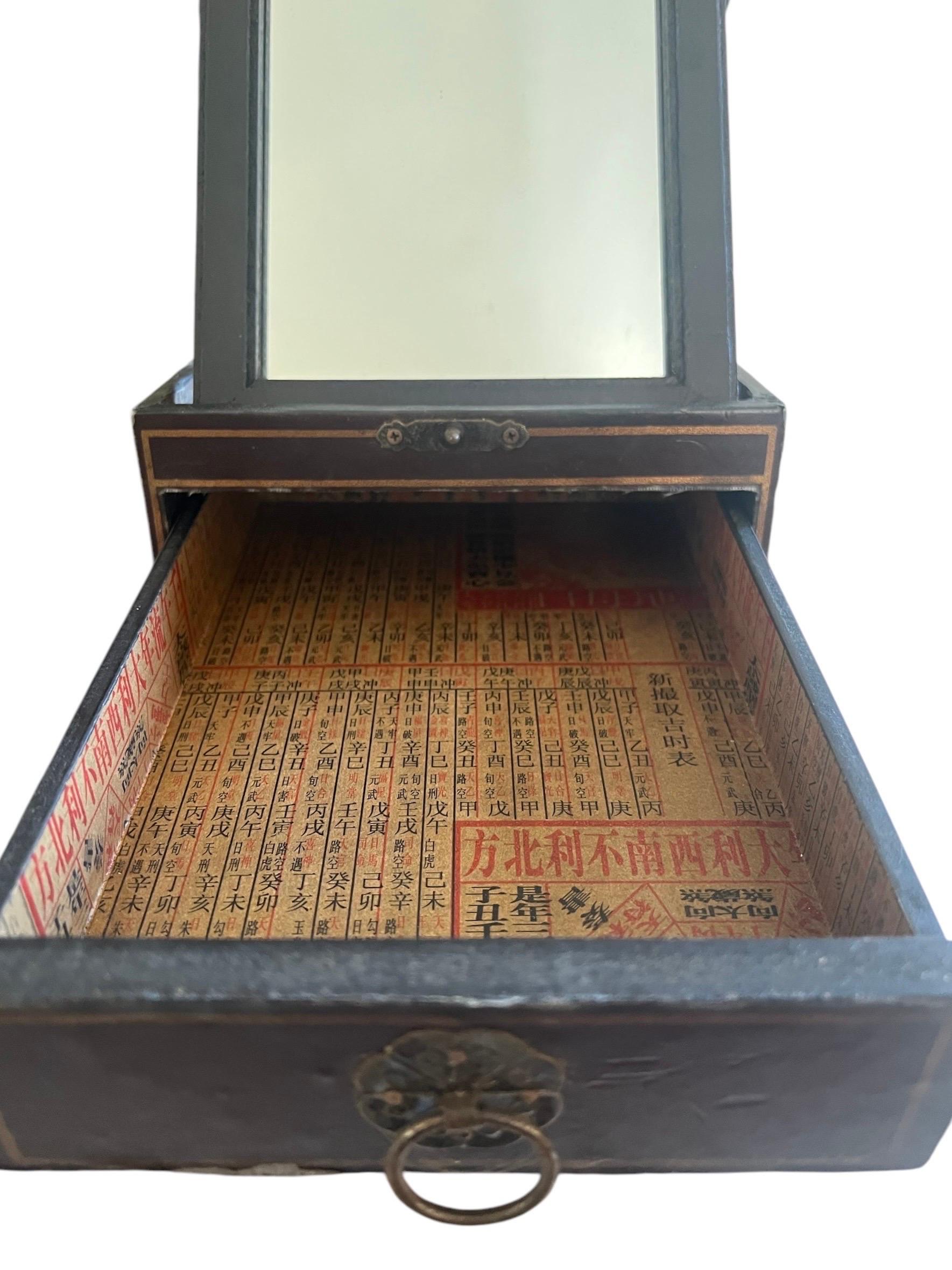 Schmuckkästchen, Spielkästchen - lackiertes Holz - China - 19. Jahrhundert im Angebot 3