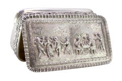 Schmuckkästchen, aus geprägtem Silber mit volkstümlichen Motiven