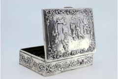 Jewelry box, in relief silver with allegorical motifs in the Germanic style