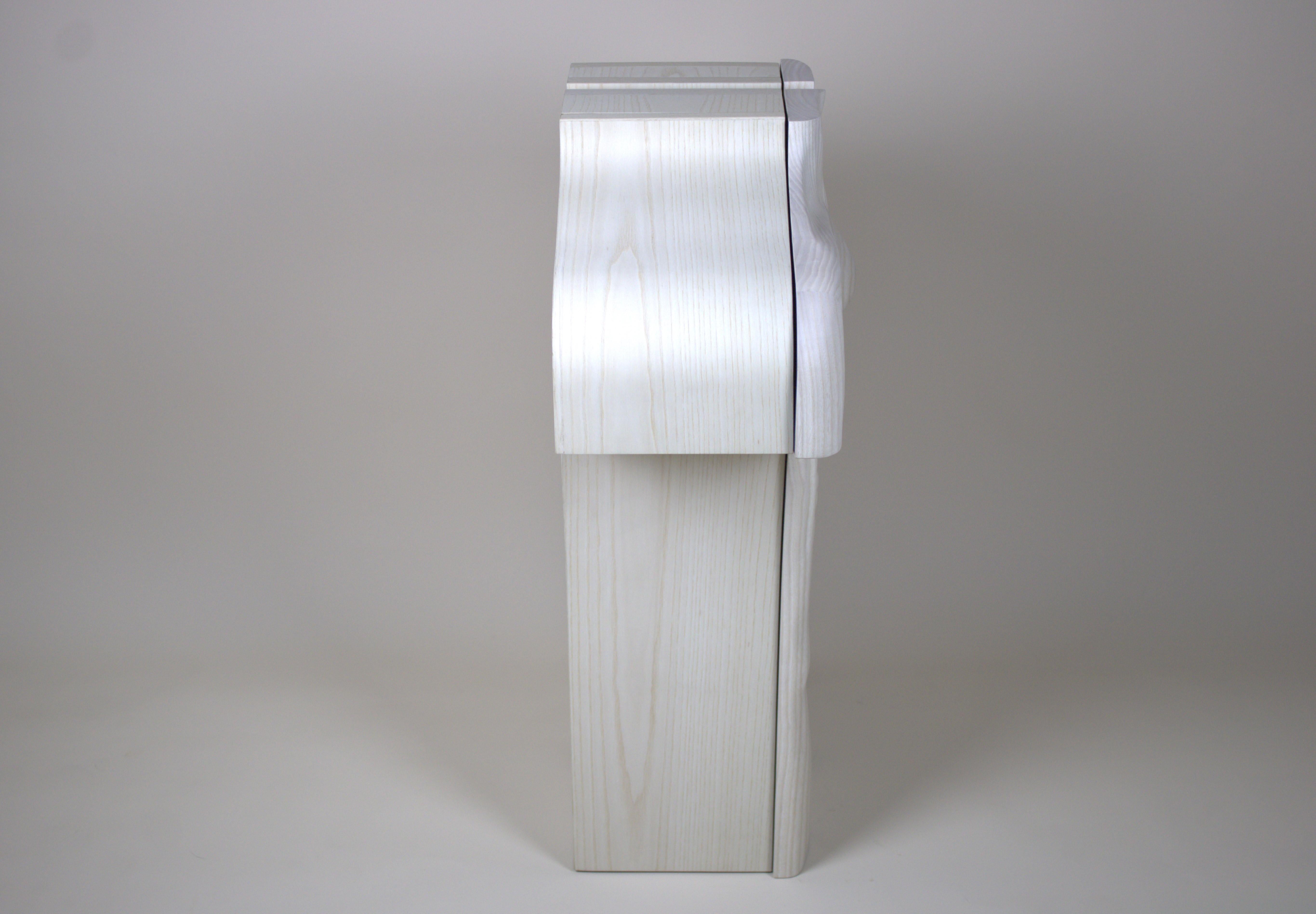 Armario para joyas Madera de fresno 30,31 x 24 x 9,84 pulg. Ceniza en venta