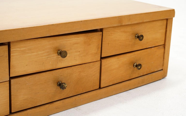 Jewelry Chest by Paul McCobb Planner Group, Ten Drawers, Original Brass  Pulls For Sale at 1stDibs