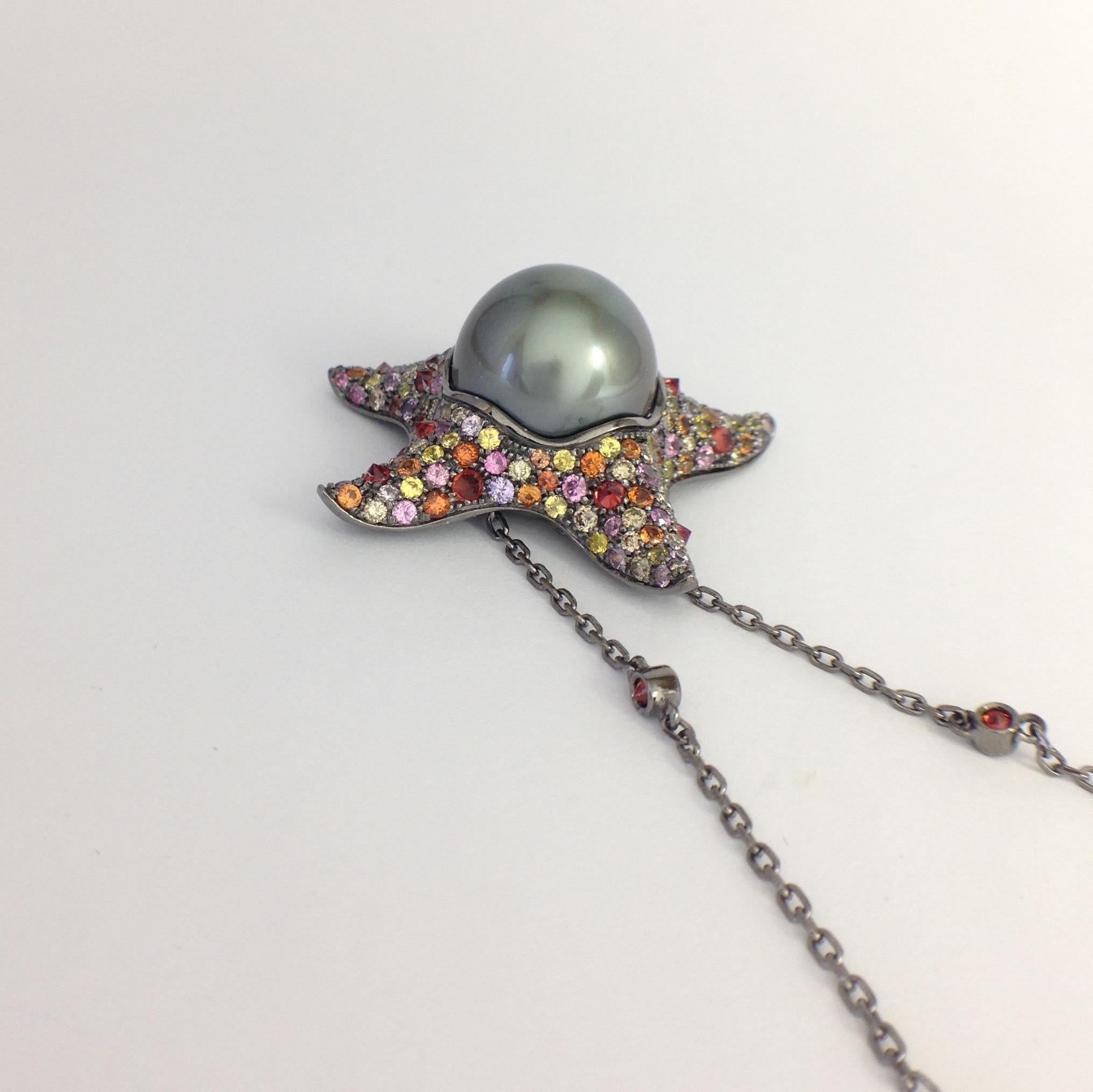 Petronilla Sapphire Diamond Tahitian Pearl 18Kt Gold Starfish Pendant Made in IT In New Condition In Bussolengo, Verona