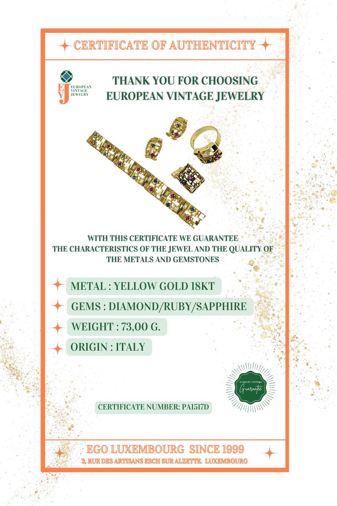 Jewelry Set 18 karat Yellow Gold Diamonds, Sapphires and Rubies For Sale 13